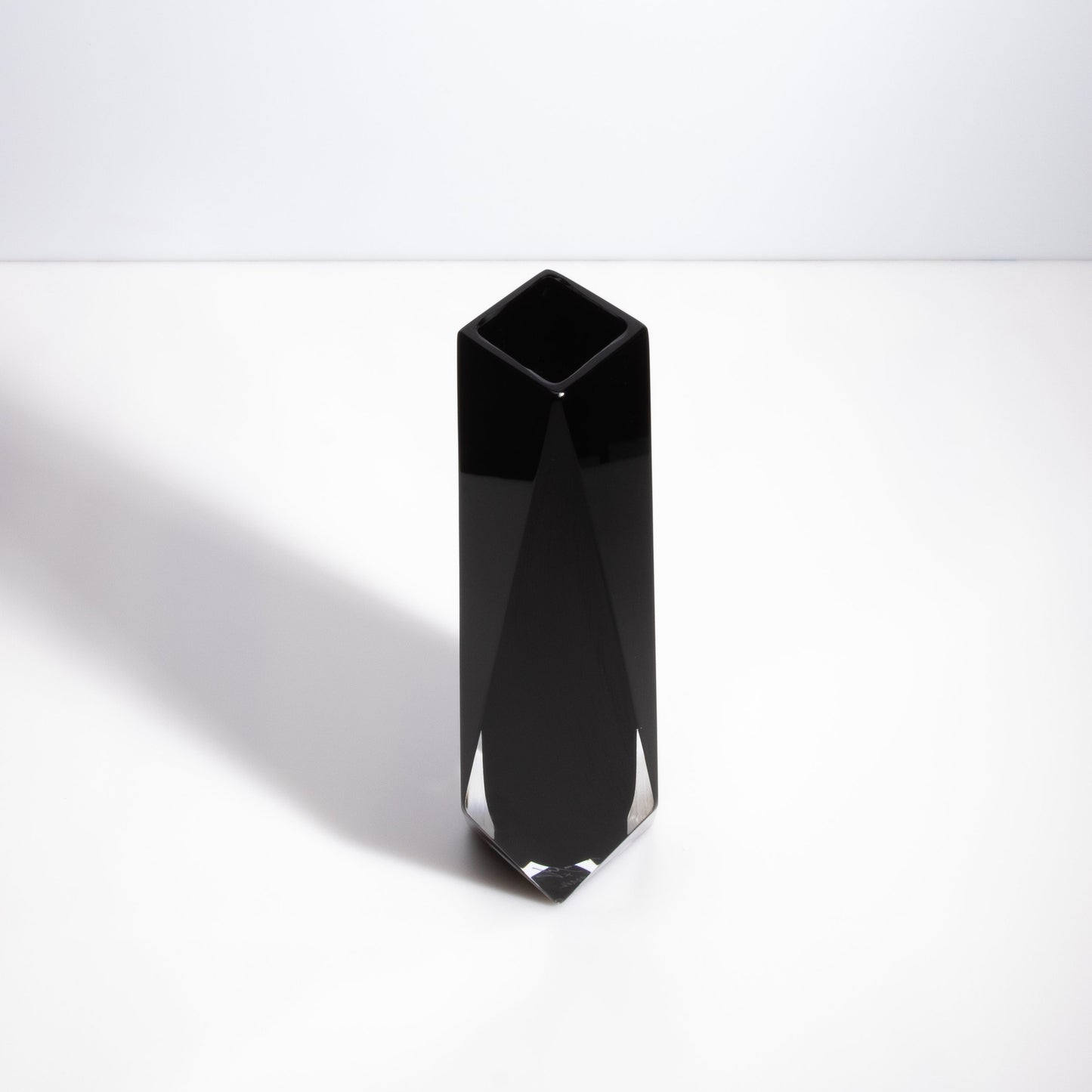 Murano Goccia Vase in Onyx Black