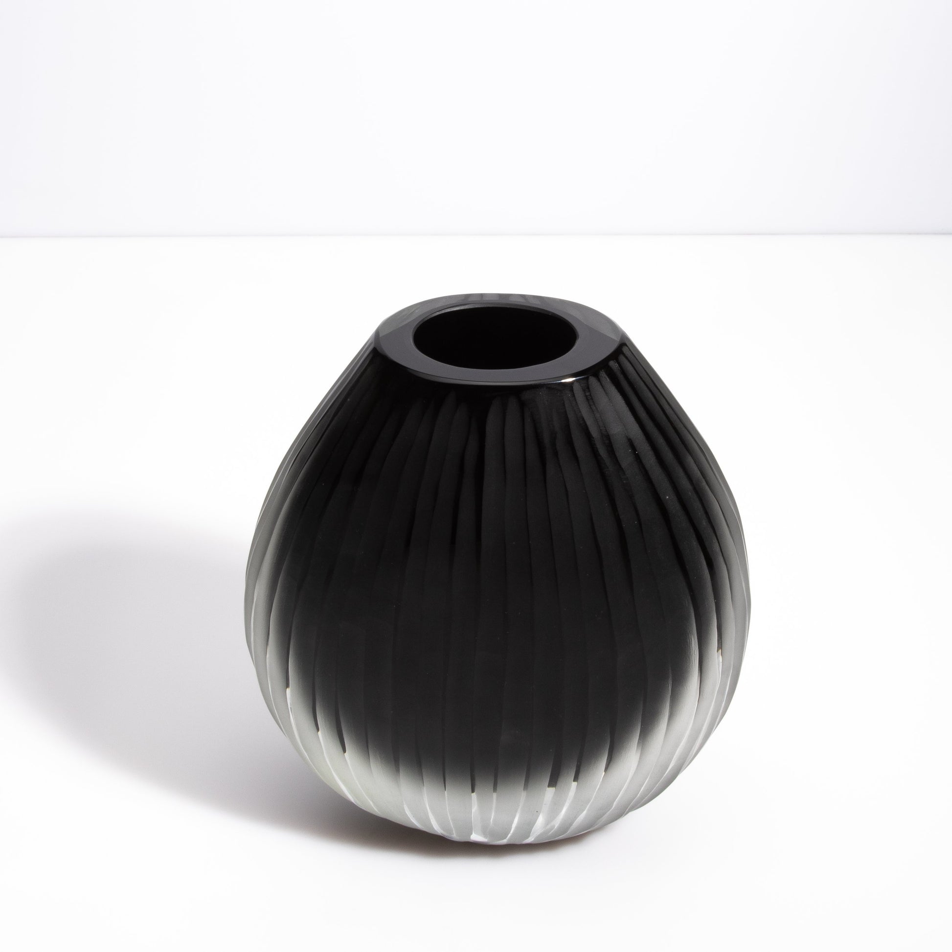 Murano Supreme Vase in Black
