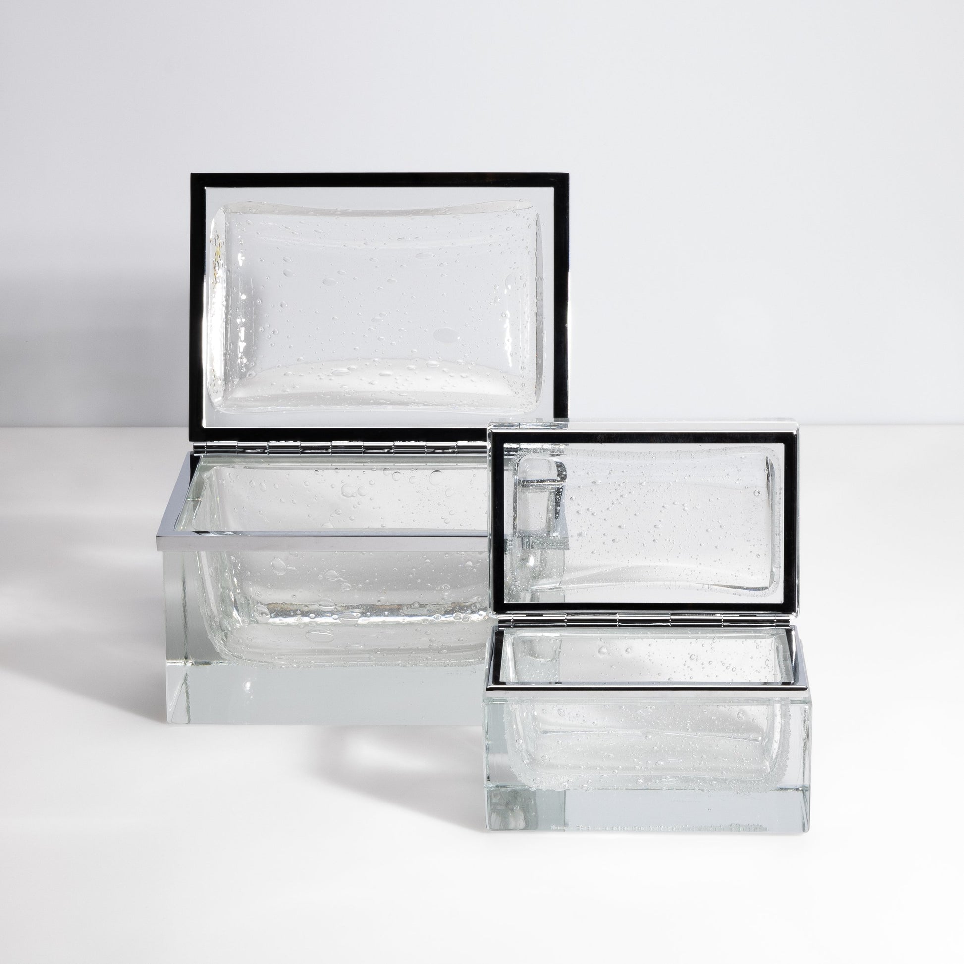 Murano Box with Bubbles and Chrome Fittings in Crystal