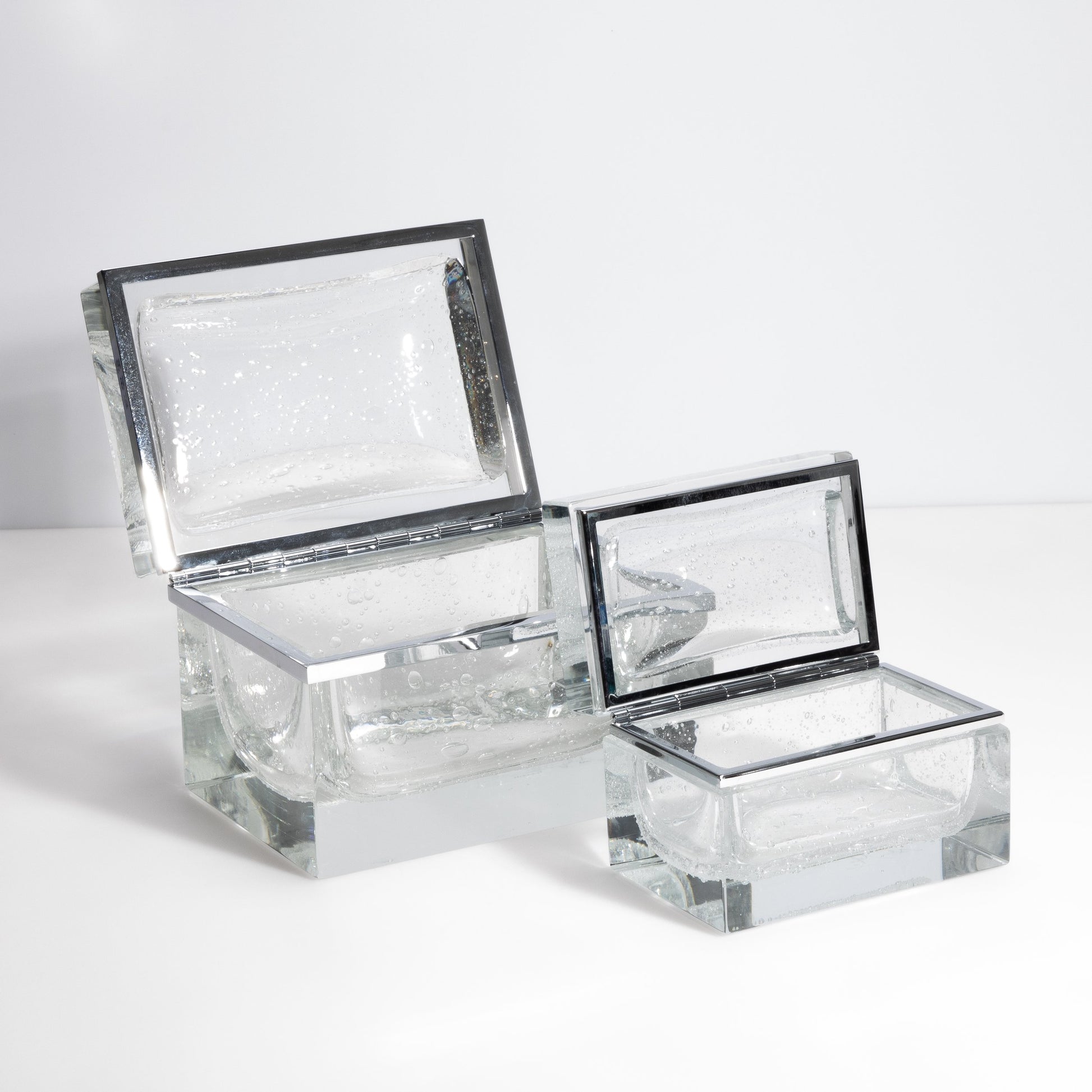 Murano Box with Bubbles and Chrome Fittings in Crystal