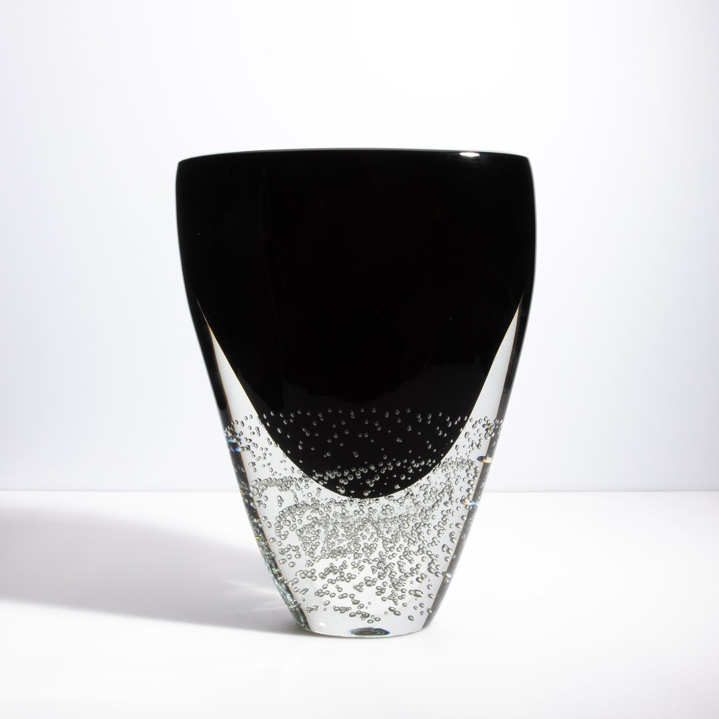 Murano Massiccio Vase with Bubbles in Black Onyx and Clear
