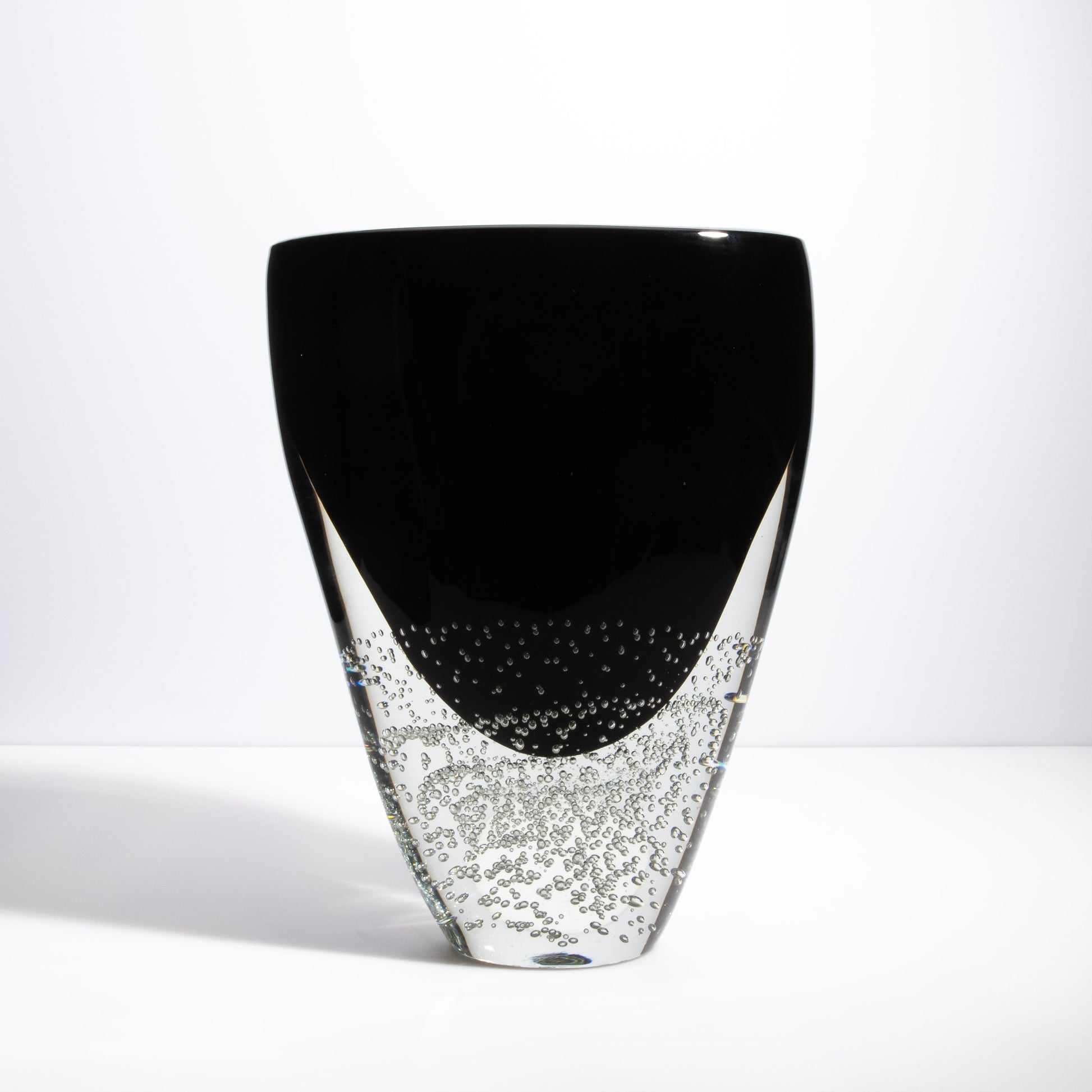 Murano Massiccio Vase with Bubbles in Black Onyx and Clear