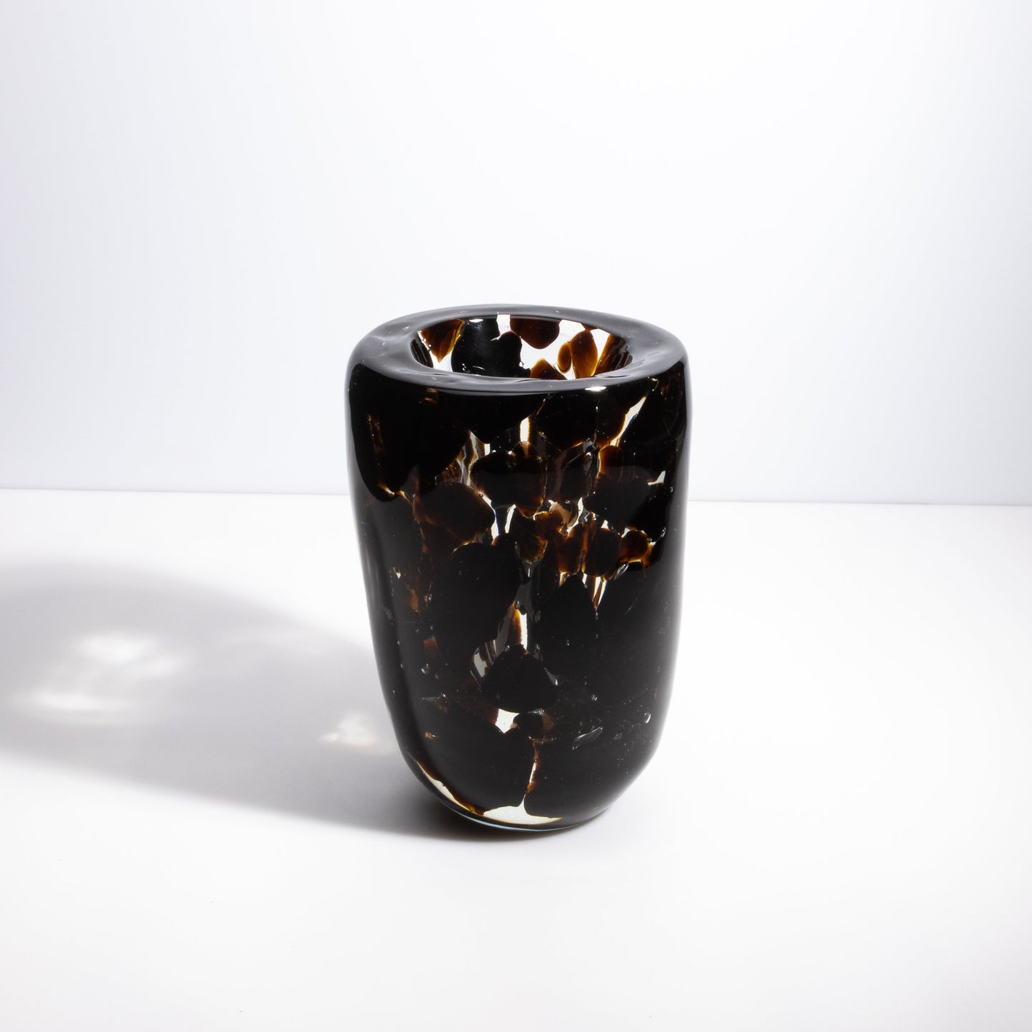 Murano Pollol Vase in Onyx Black and Dark Amber
