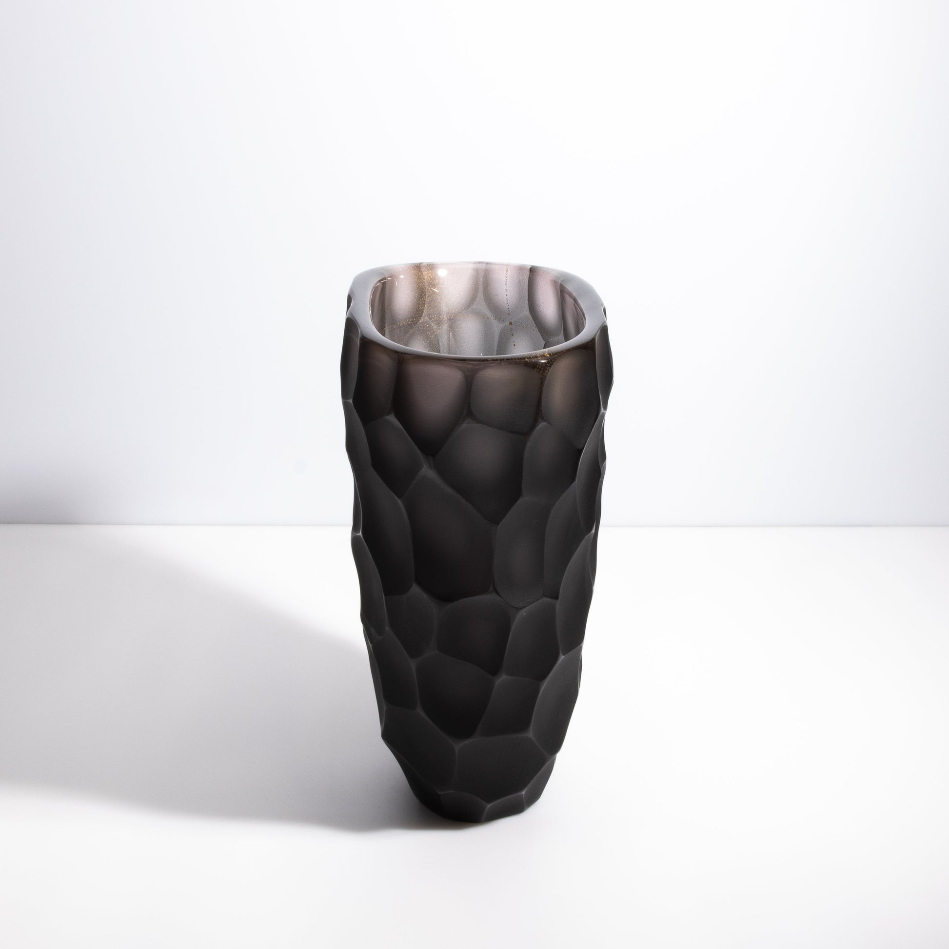 Murano Battuto Vase in Gradient Smoke
