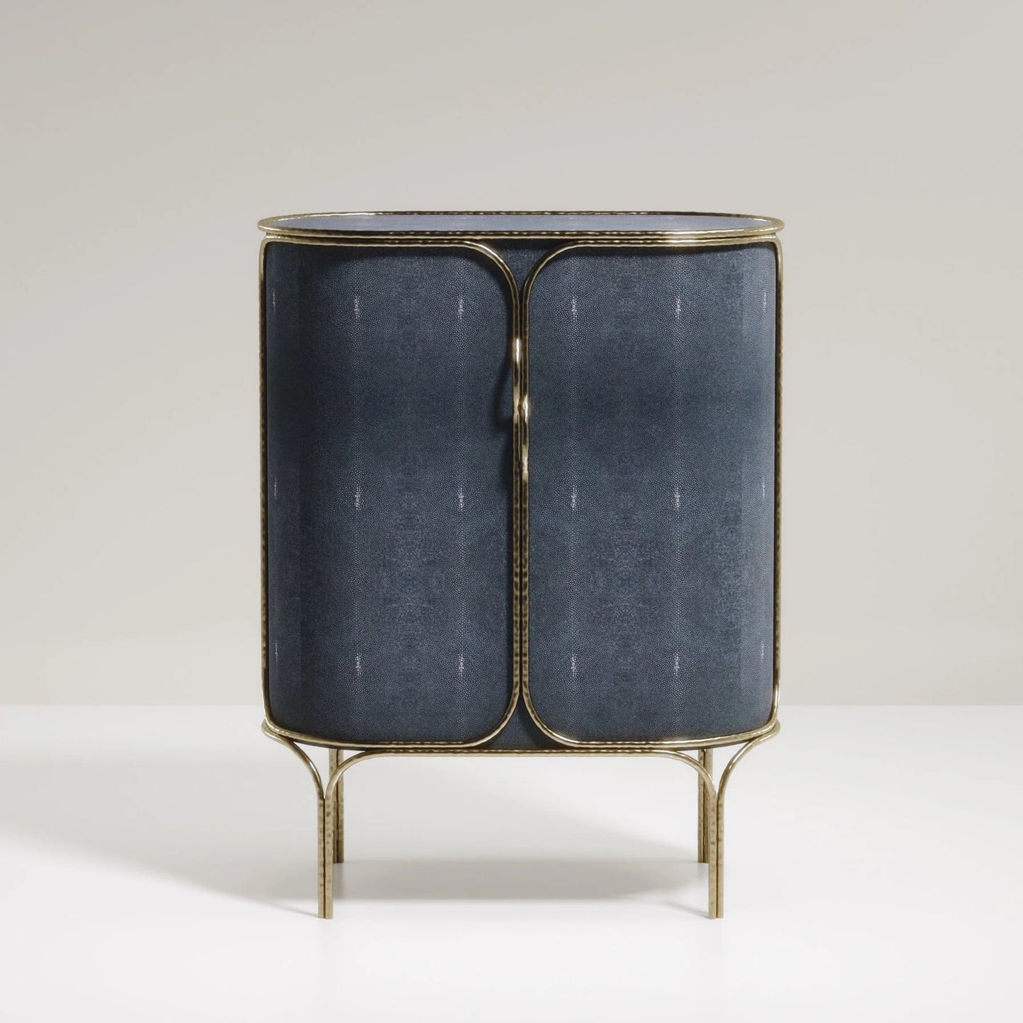 {{ product_title }} by {{ vendor }} – luxury {{ product_type }} at MOGUL