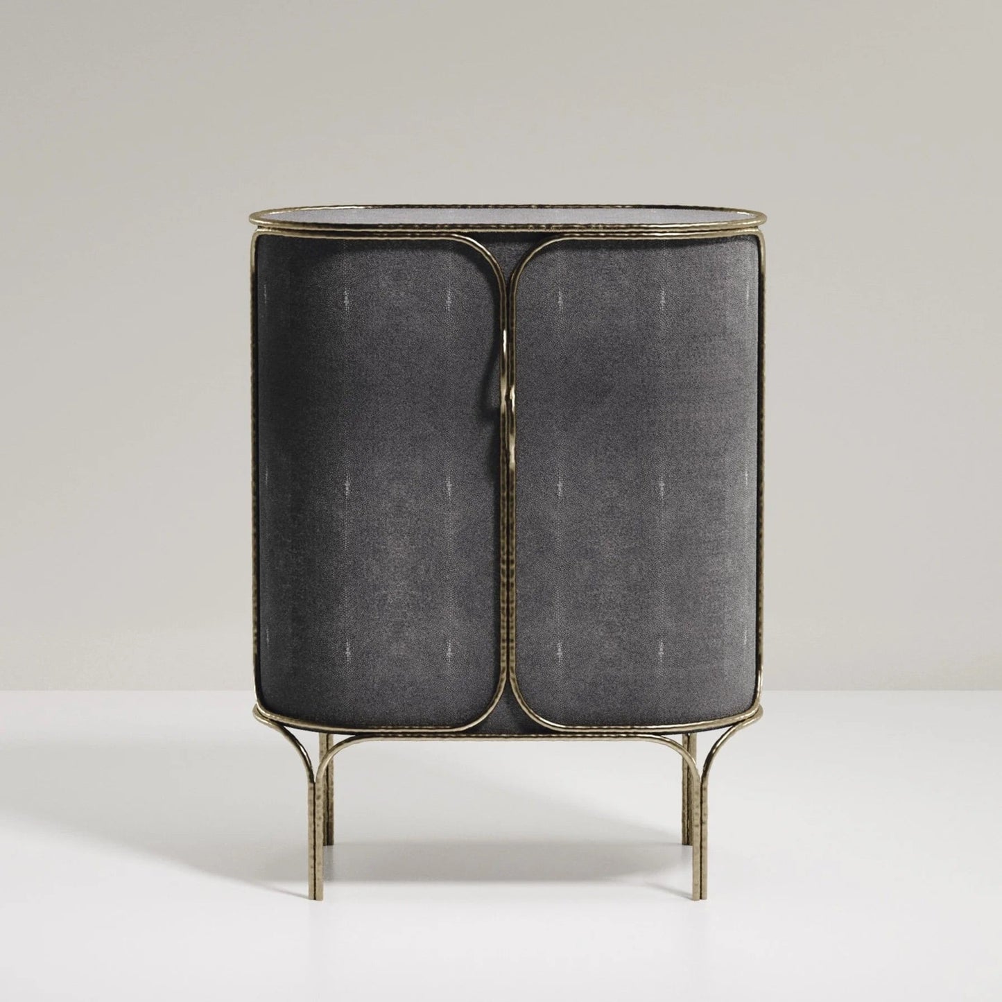 {{ product_title }} by {{ vendor }} – luxury {{ product_type }} at MOGUL