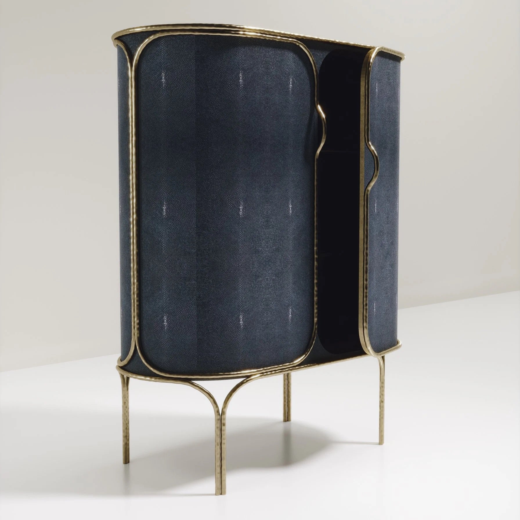 {{ product_title }} by {{ vendor }} – luxury {{ product_type }} at MOGUL