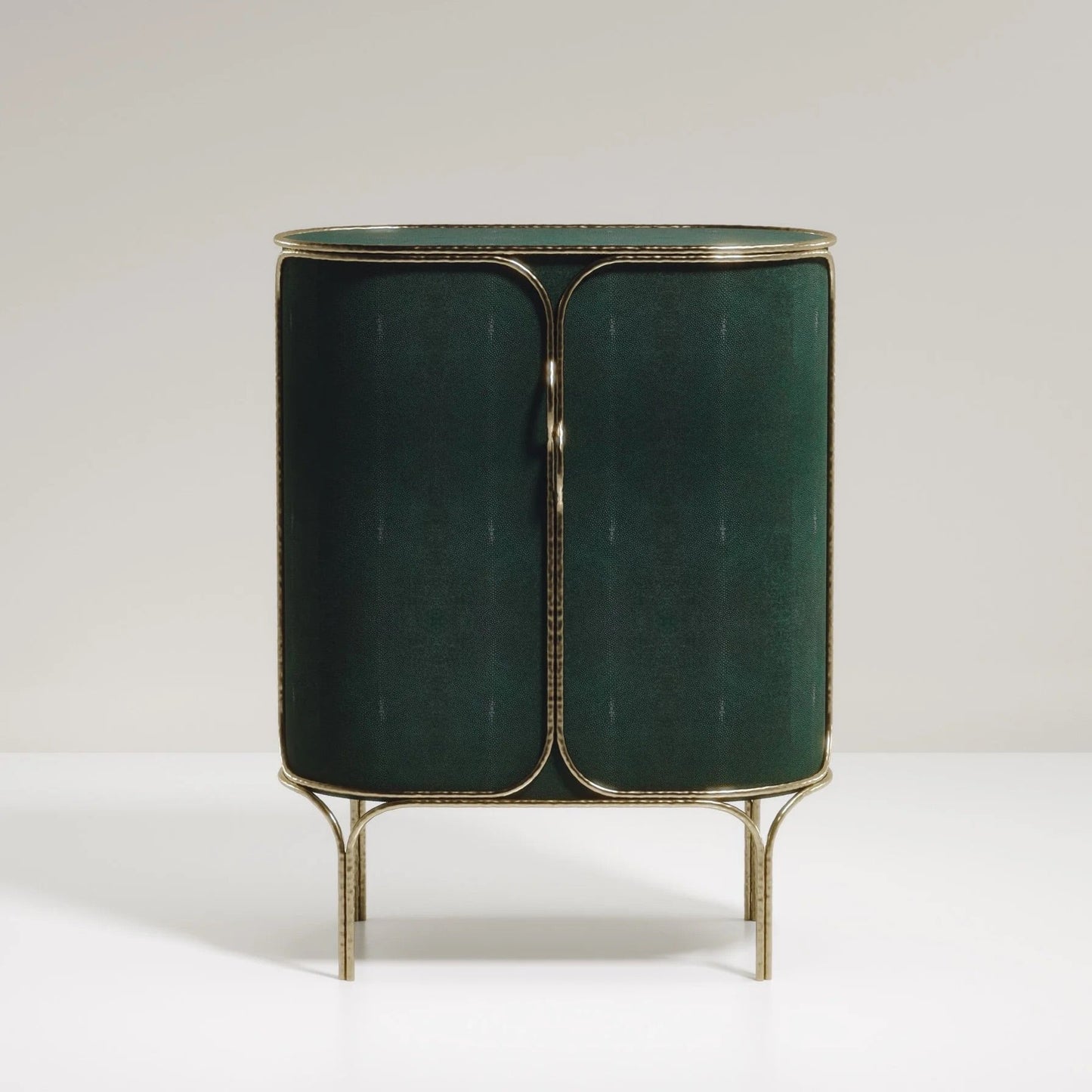 {{ product_title }} by {{ vendor }} – luxury {{ product_type }} at MOGUL