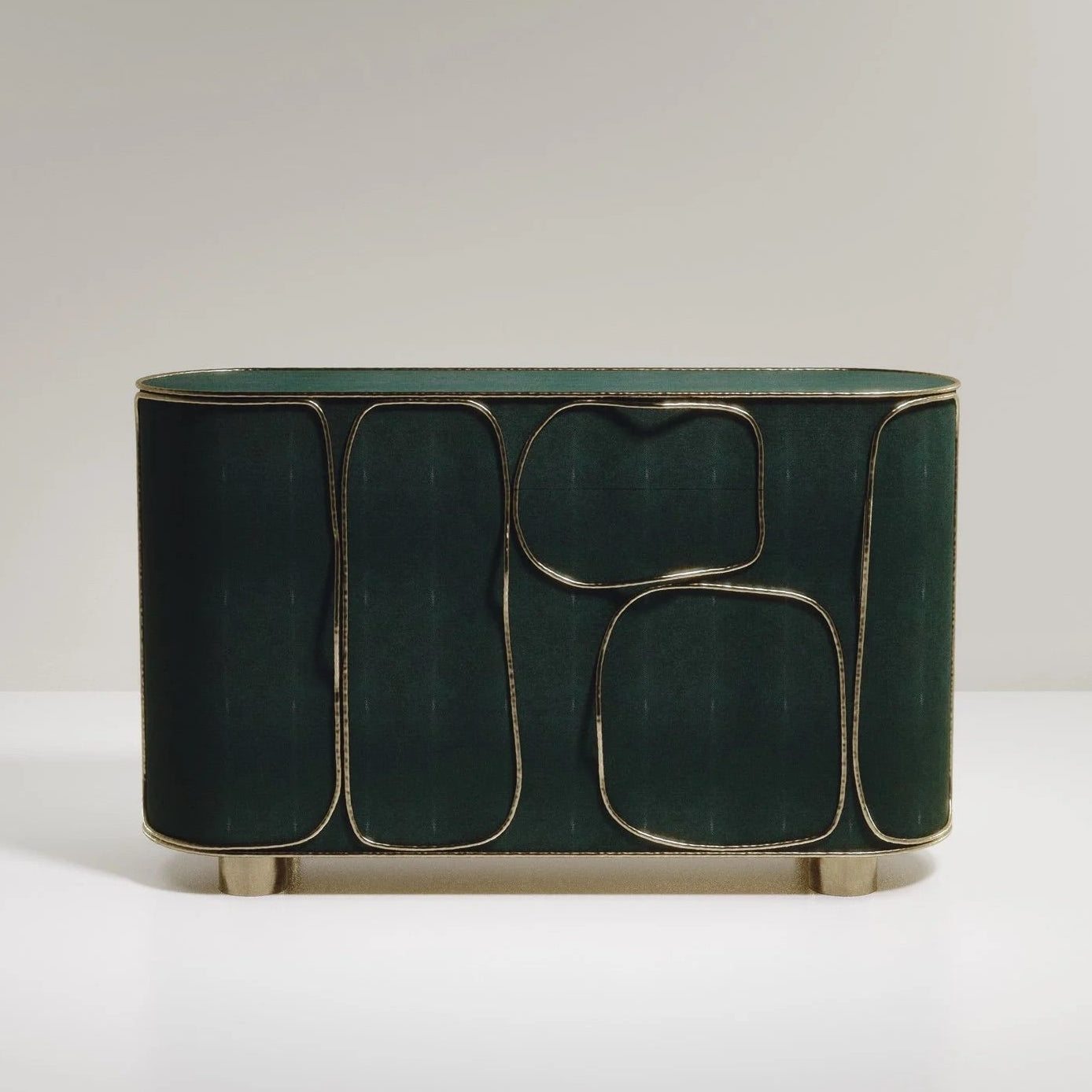 {{ product_title }} by {{ vendor }} – luxury {{ product_type }} at MOGUL