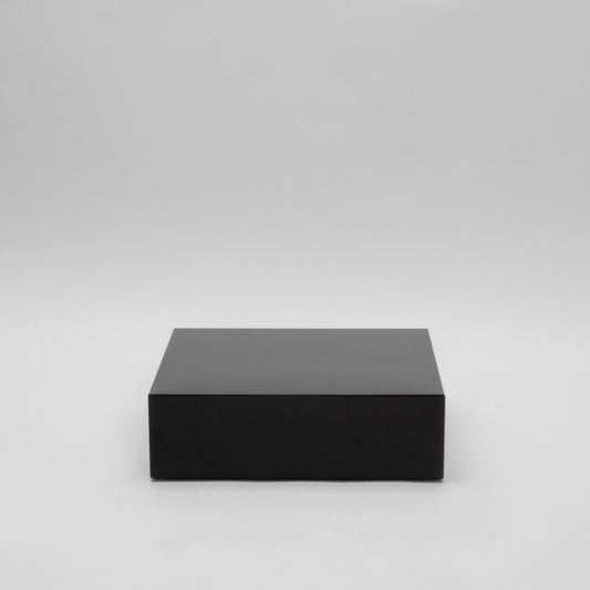 {{ product_title }} by {{ vendor }} – luxury {{ product_type }} at MOGUL