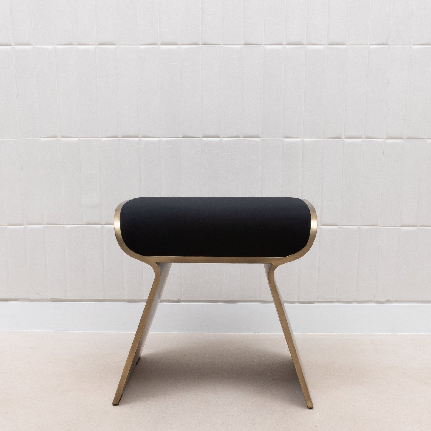 {{ product_title }} by {{ vendor }} – luxury {{ product_type }} at MOGUL