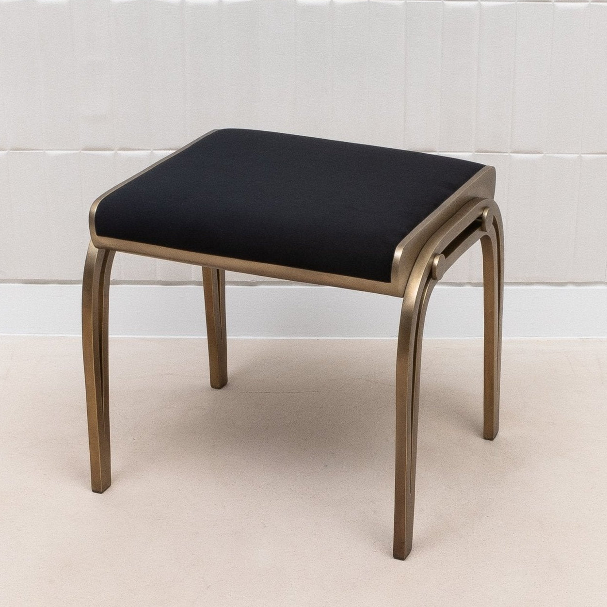 {{ product_title }} by {{ vendor }} – luxury {{ product_type }} at MOGUL