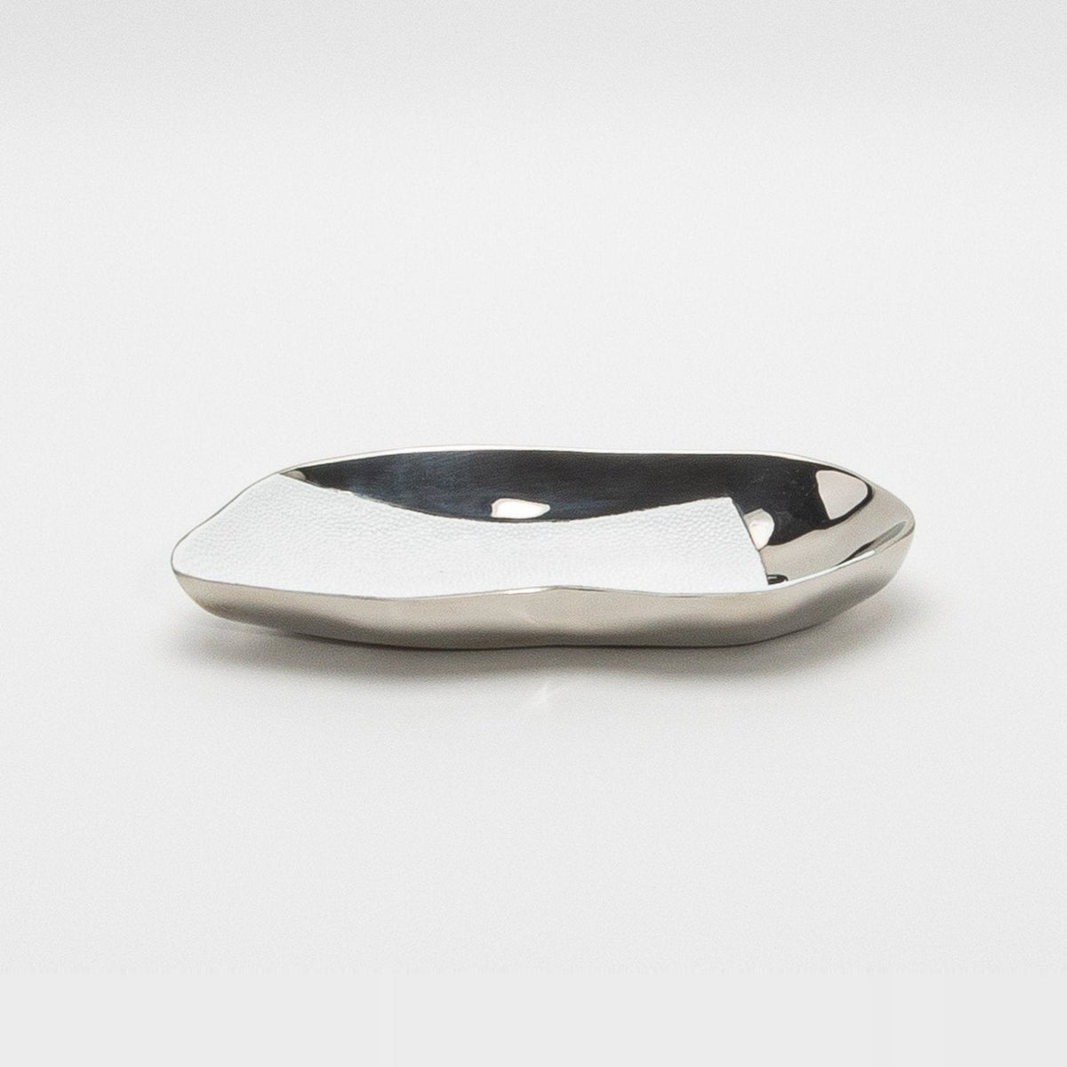 Bowl in Stainless Steel with White Shagreen Details by KIFU Paris