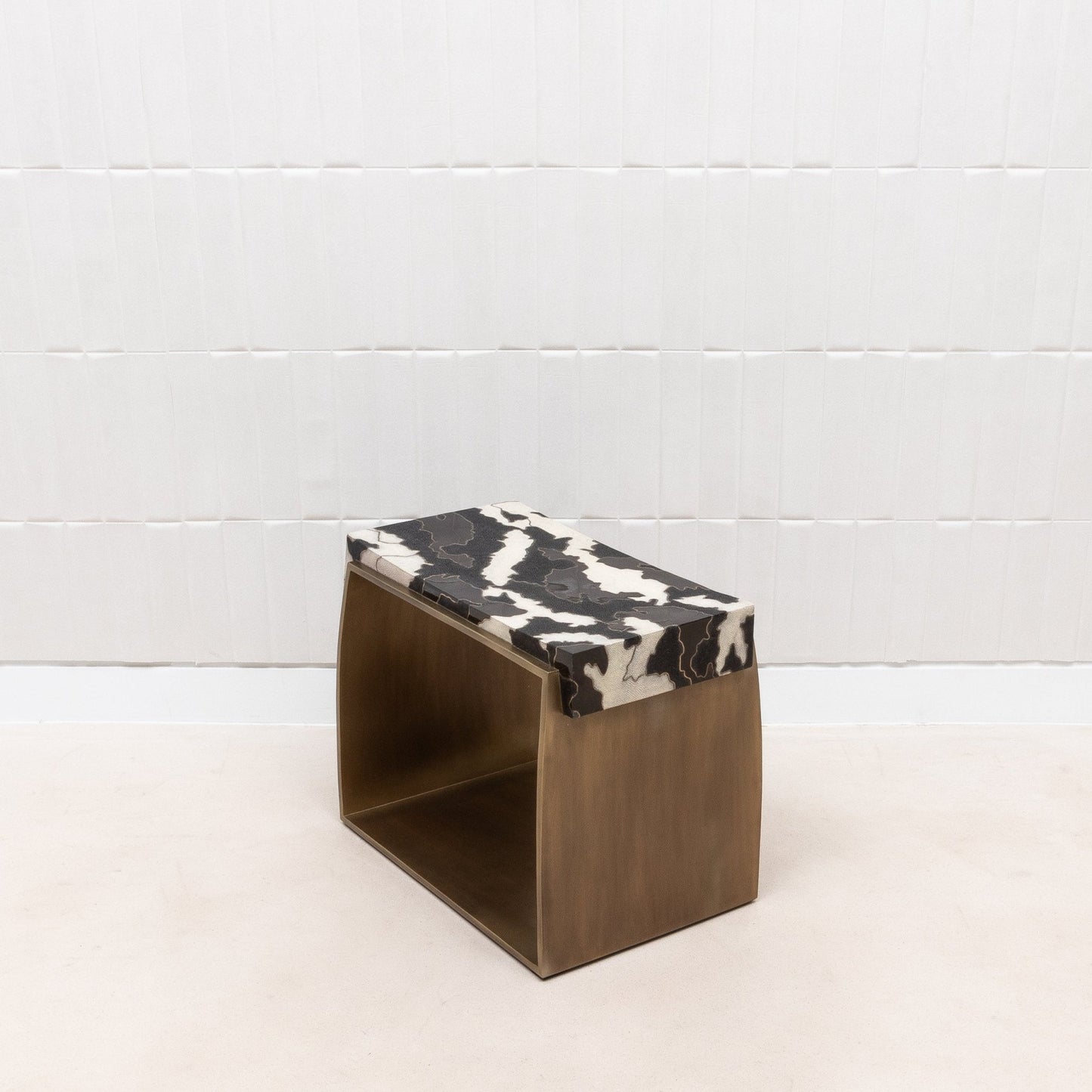 {{ product_title }} by {{ vendor }} – luxury {{ product_type }} at MOGUL