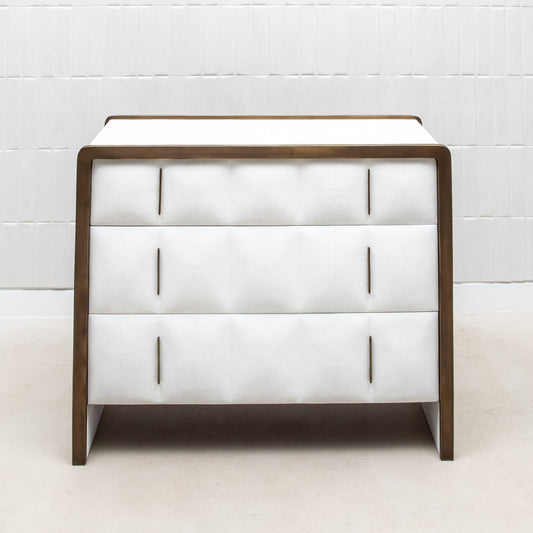 {{ product_title }} by {{ vendor }} – luxury {{ product_type }} at MOGUL