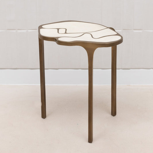 {{ product_title }} by {{ vendor }} – luxury {{ product_type }} at MOGUL