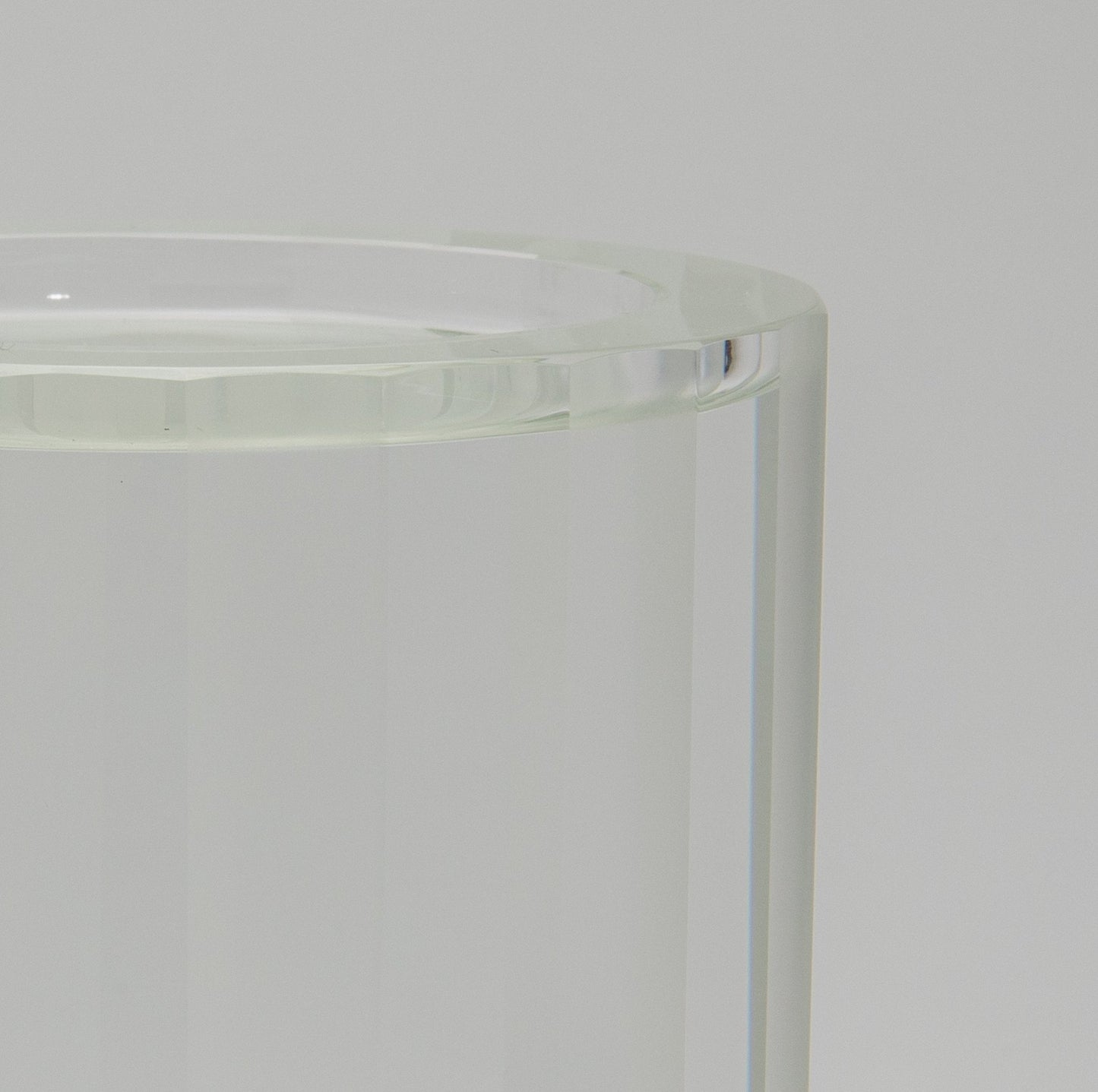product_nam by KA Glass at MOGUL