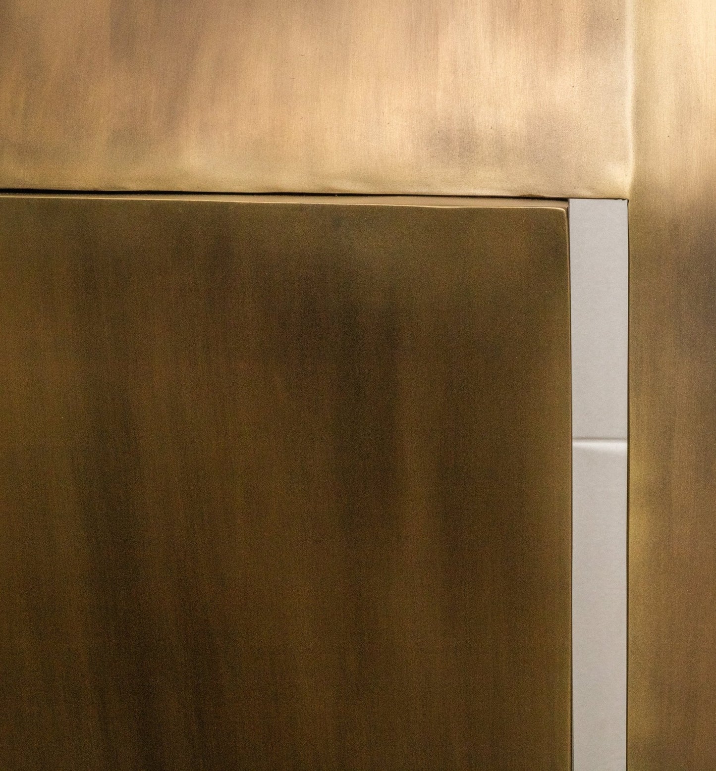 {{ product_title }} by {{ vendor }} – luxury {{ product_type }} at MOGUL