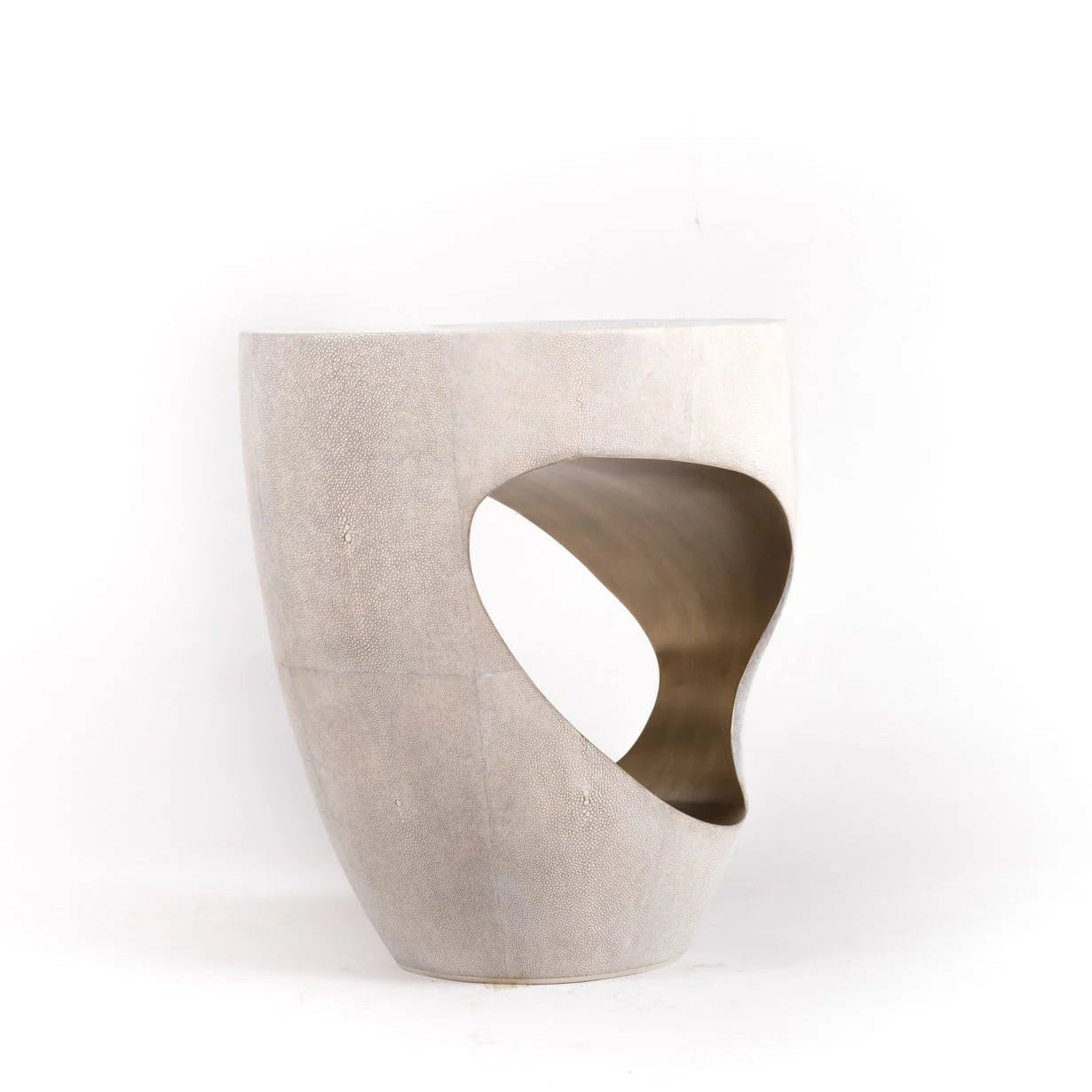 {{ product_title }} by {{ vendor }} – luxury {{ product_type }} at MOGUL