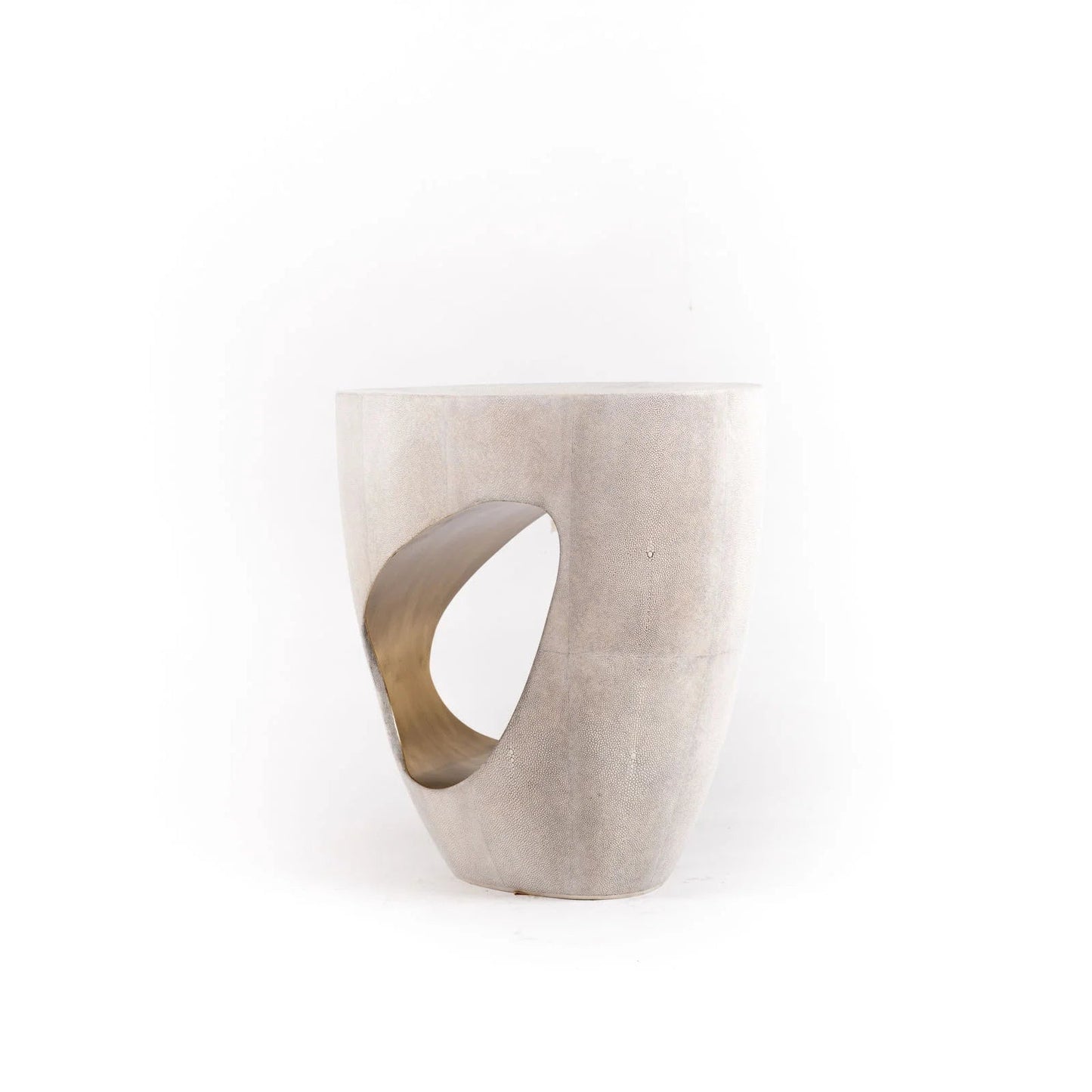 {{ product_title }} by {{ vendor }} – luxury {{ product_type }} at MOGUL