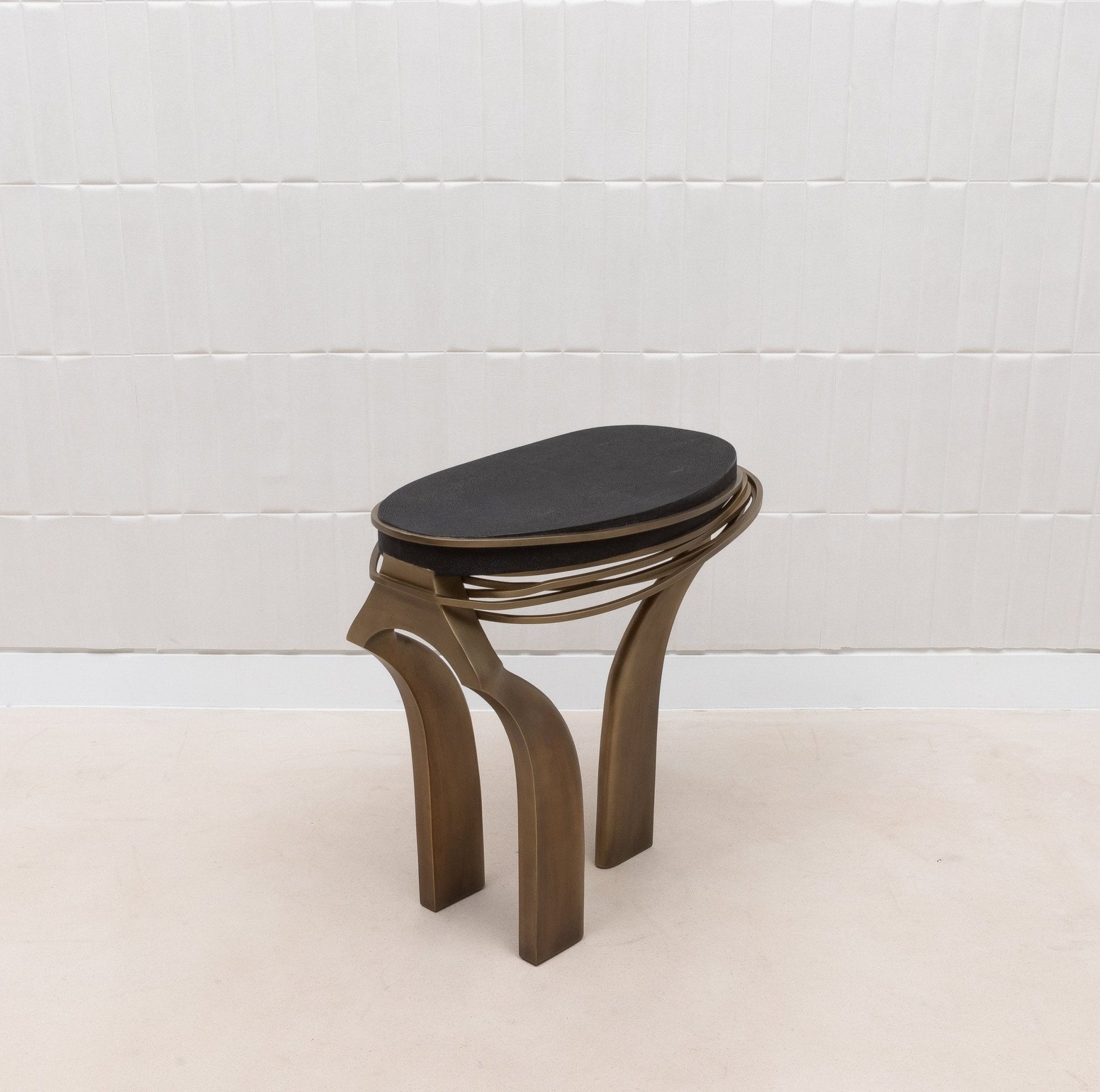 {{ product_title }} by {{ vendor }} – luxury {{ product_type }} at MOGUL