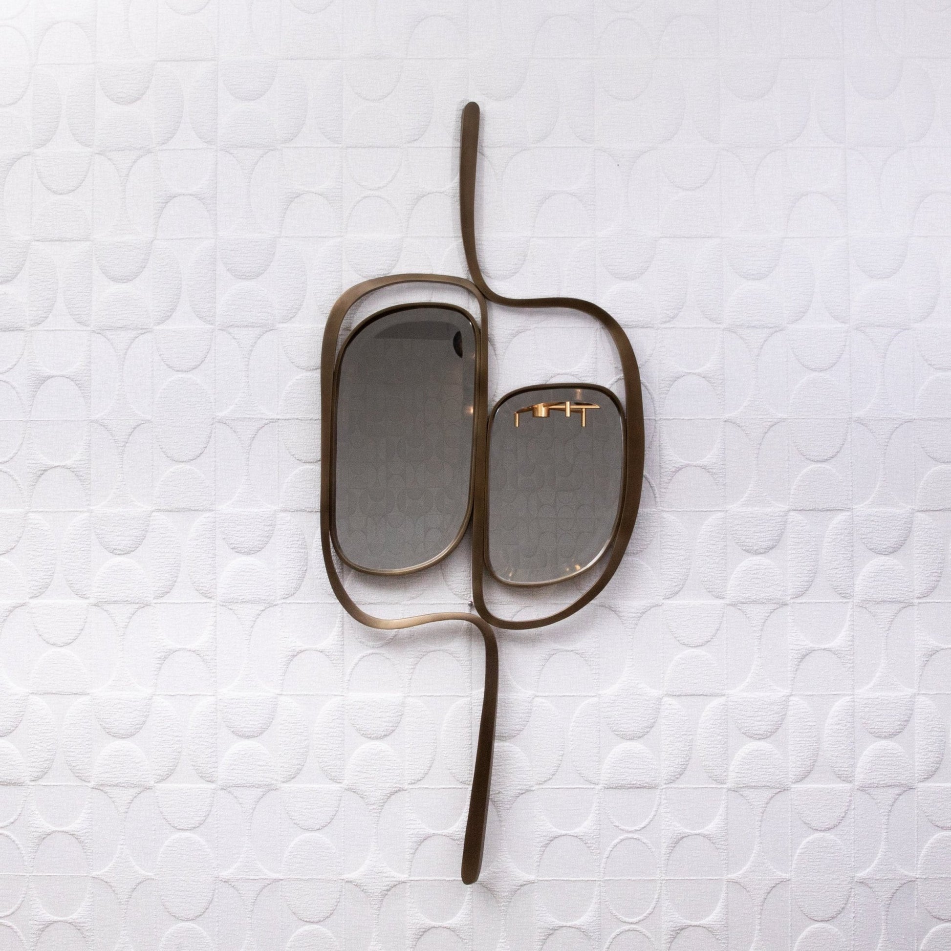 {{ product_title }} by {{ vendor }} – luxury {{ product_type }} at MOGUL