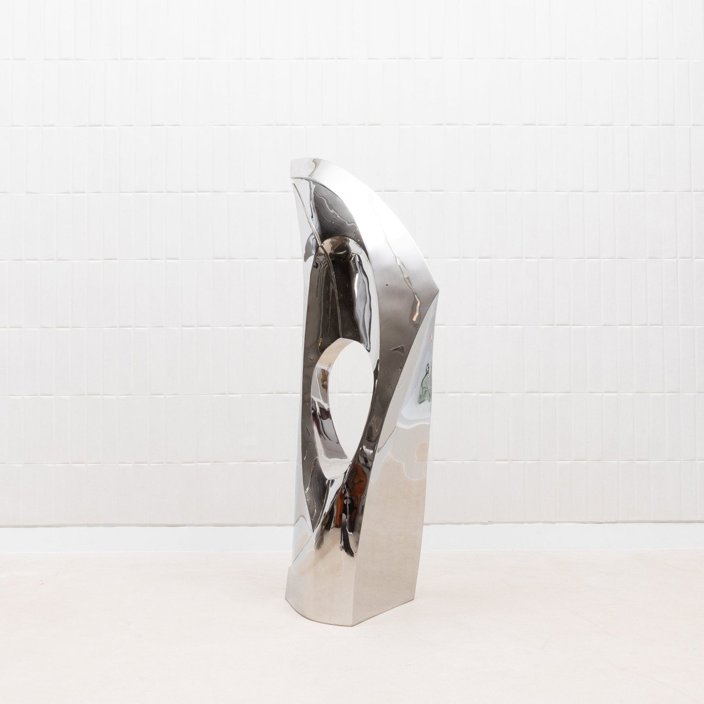 {{ product_title }} by {{ vendor }} – luxury {{ product_type }} at MOGUL