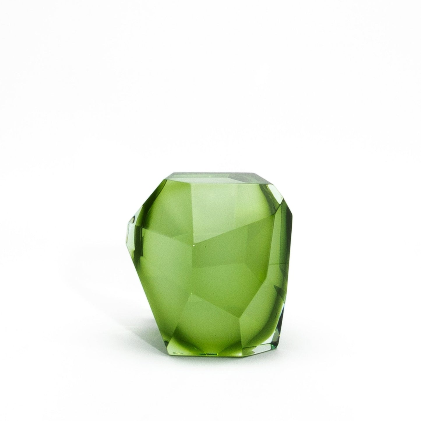 {{ product_title }} by {{ vendor }} – luxury {{ product_type }} at MOGUL