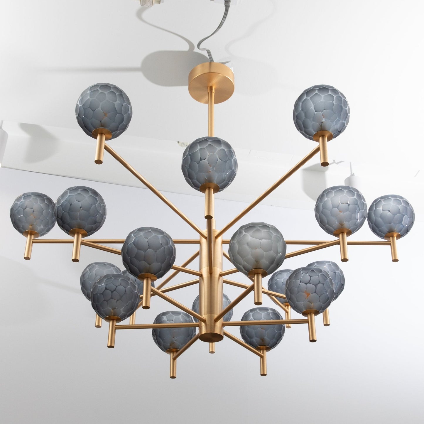 product_nam by Murano at MOGUL