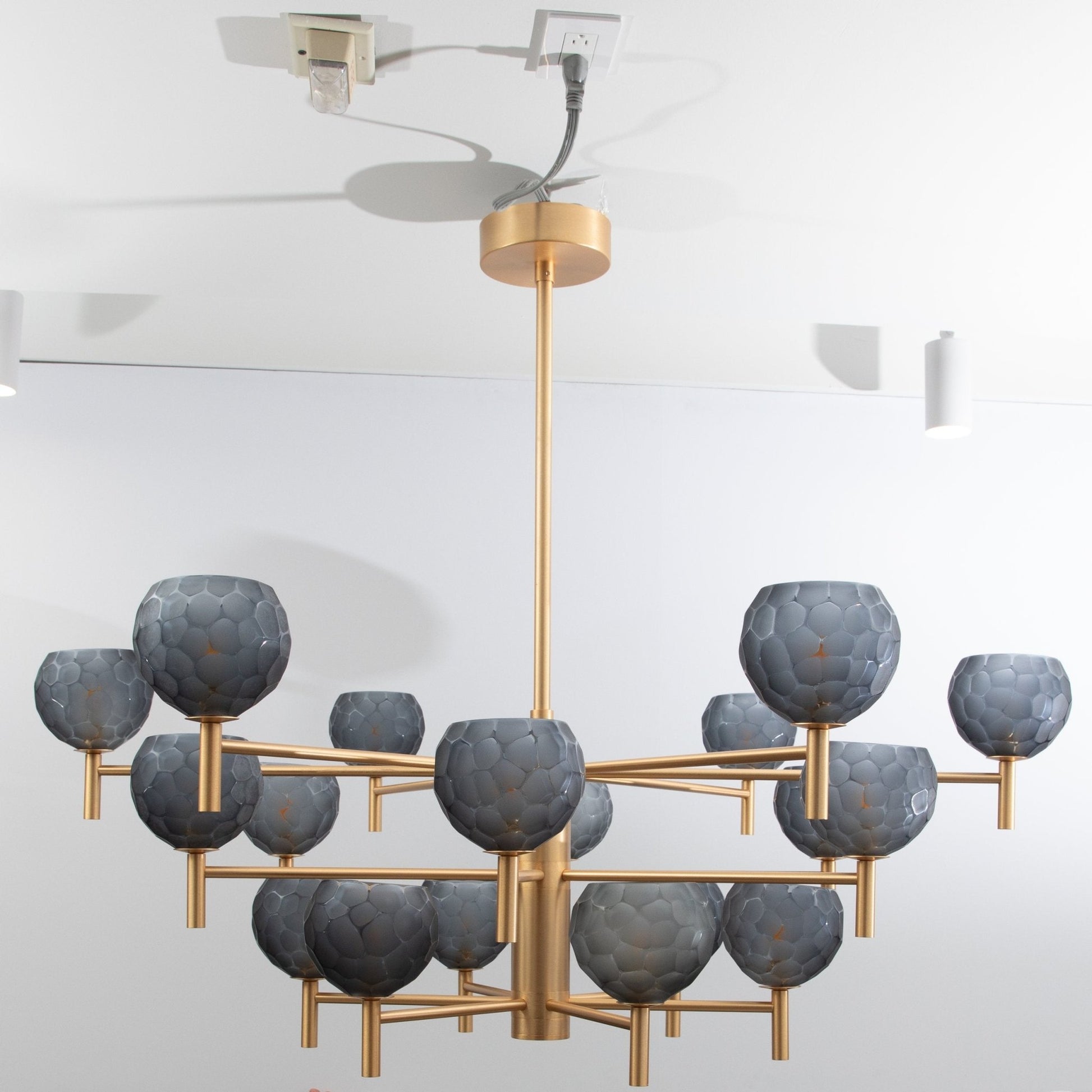 product_nam by Murano at MOGUL