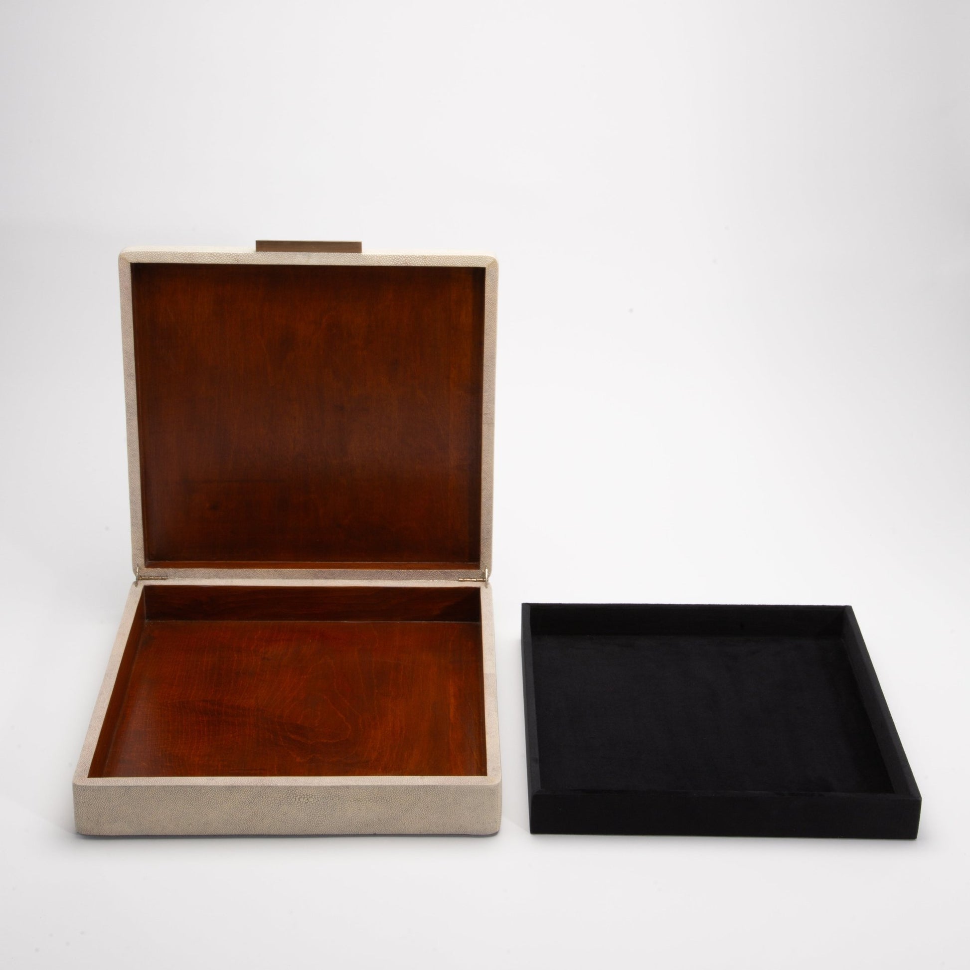 product_nam by Kifu Paris at MOGUL