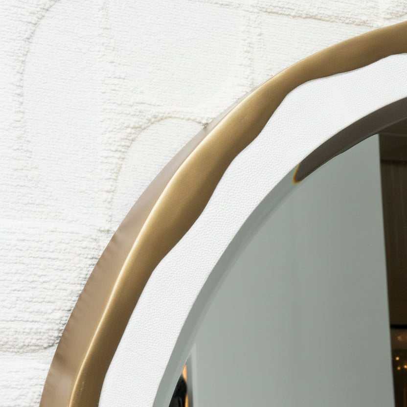 {{ product_title }} by {{ vendor }} – luxury {{ product_type }} at MOGUL