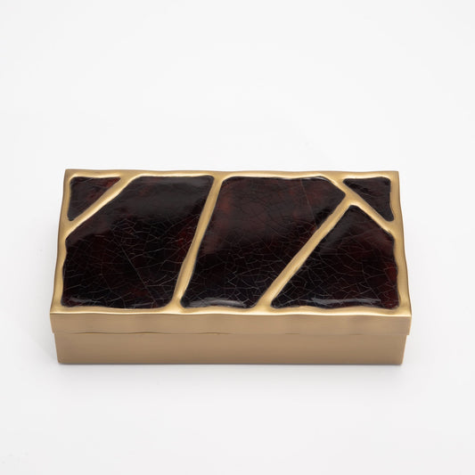 {{ product_title }} by {{ vendor }} – luxury {{ product_type }} at MOGUL