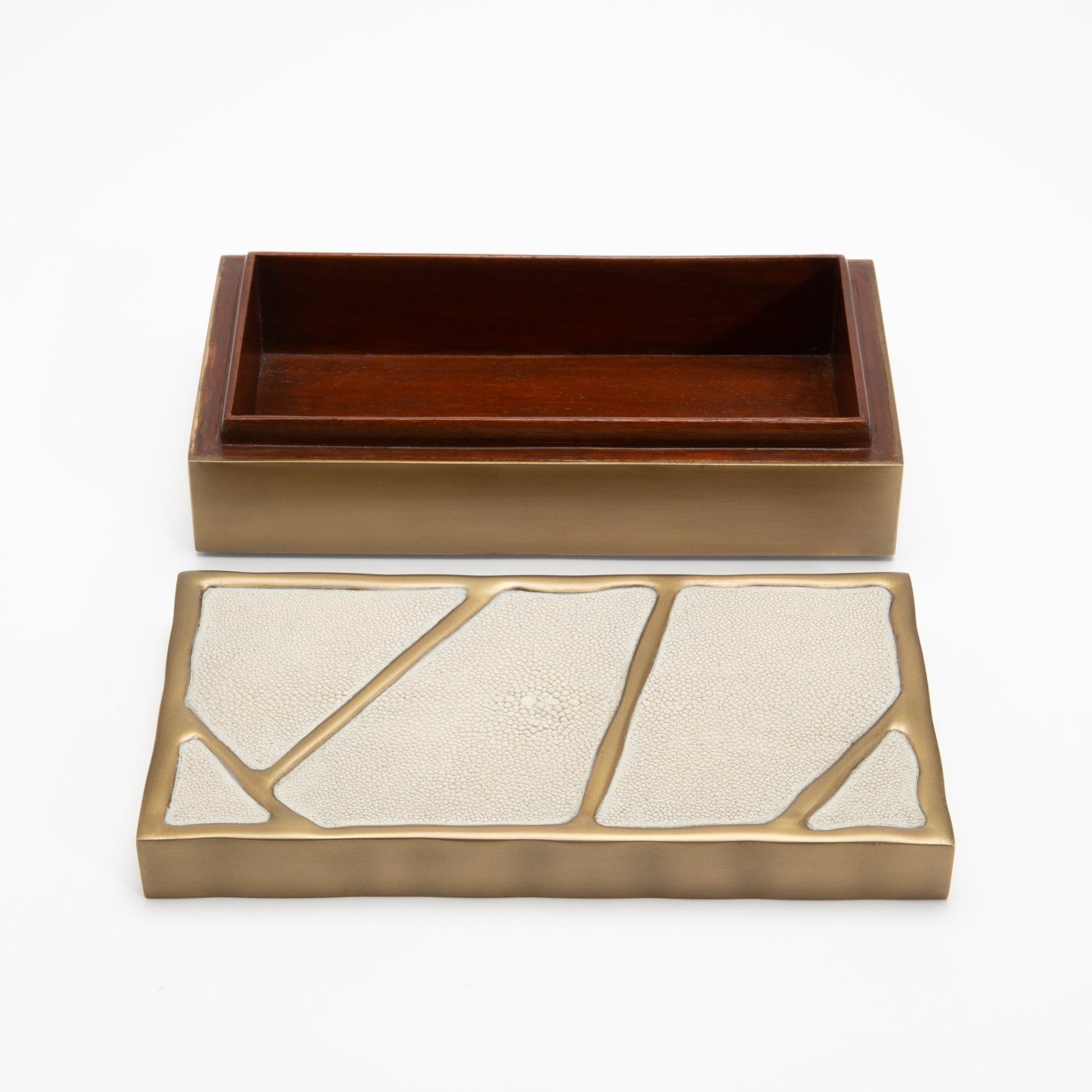 {{ product_title }} by {{ vendor }} – luxury {{ product_type }} at MOGUL