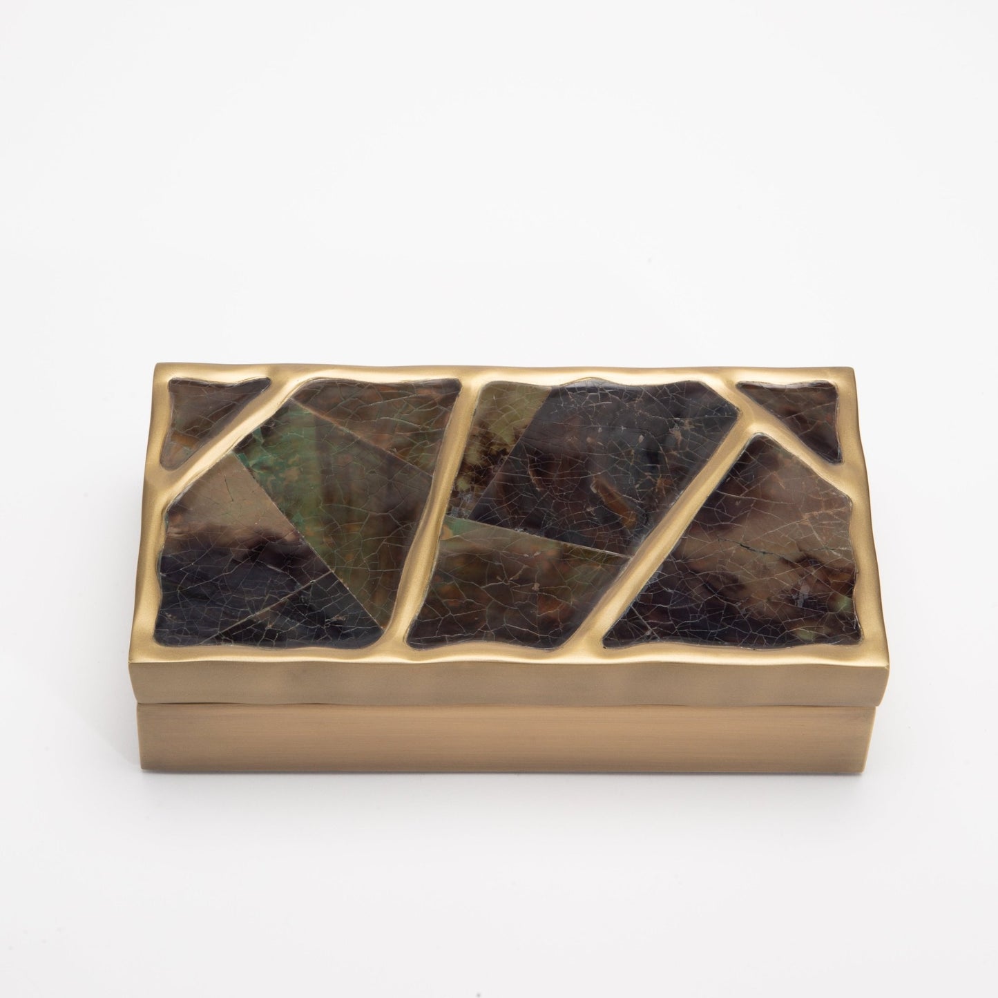 {{ product_title }} by {{ vendor }} – luxury {{ product_type }} at MOGUL