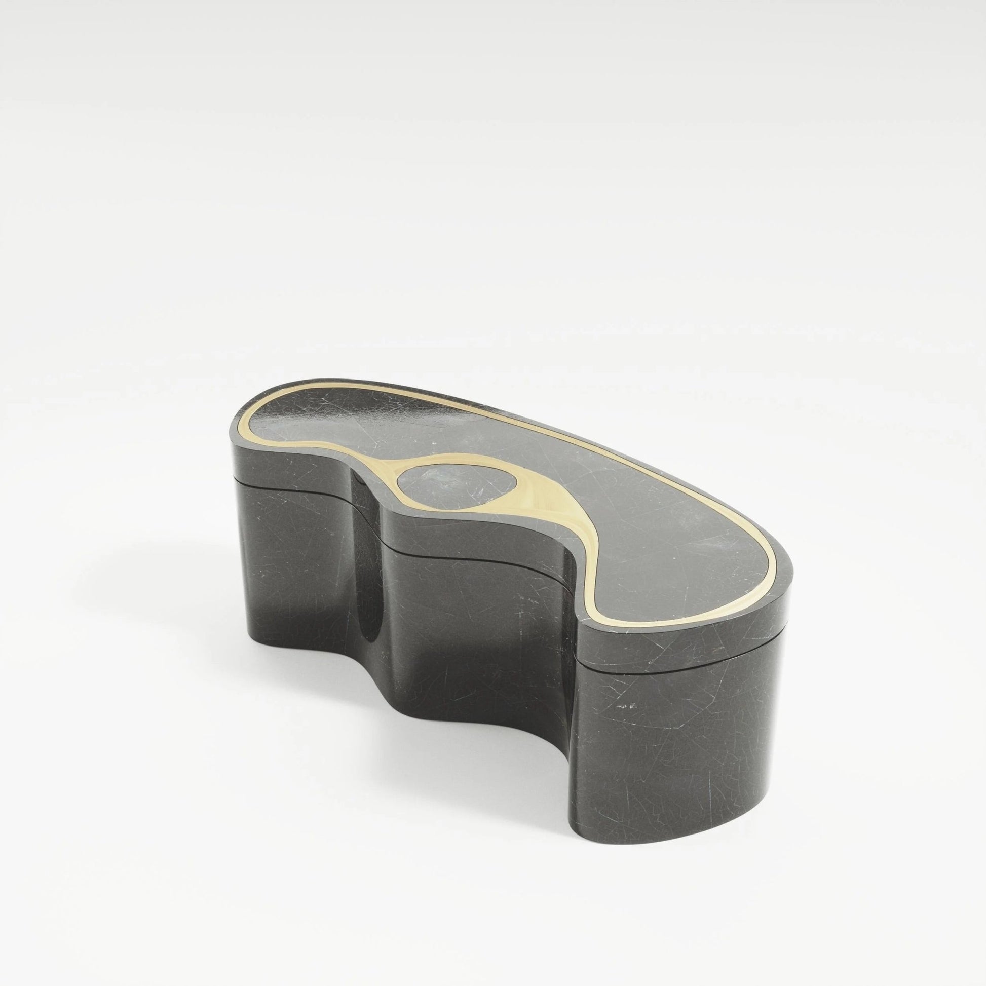 {{ product_title }} by {{ vendor }} – luxury {{ product_type }} at MOGUL