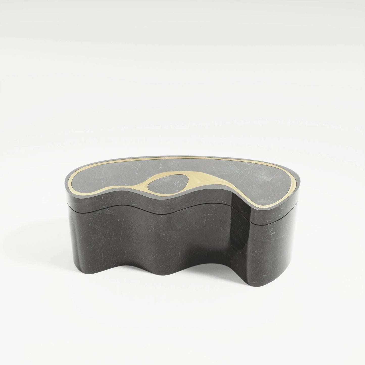 {{ product_title }} by {{ vendor }} – luxury {{ product_type }} at MOGUL