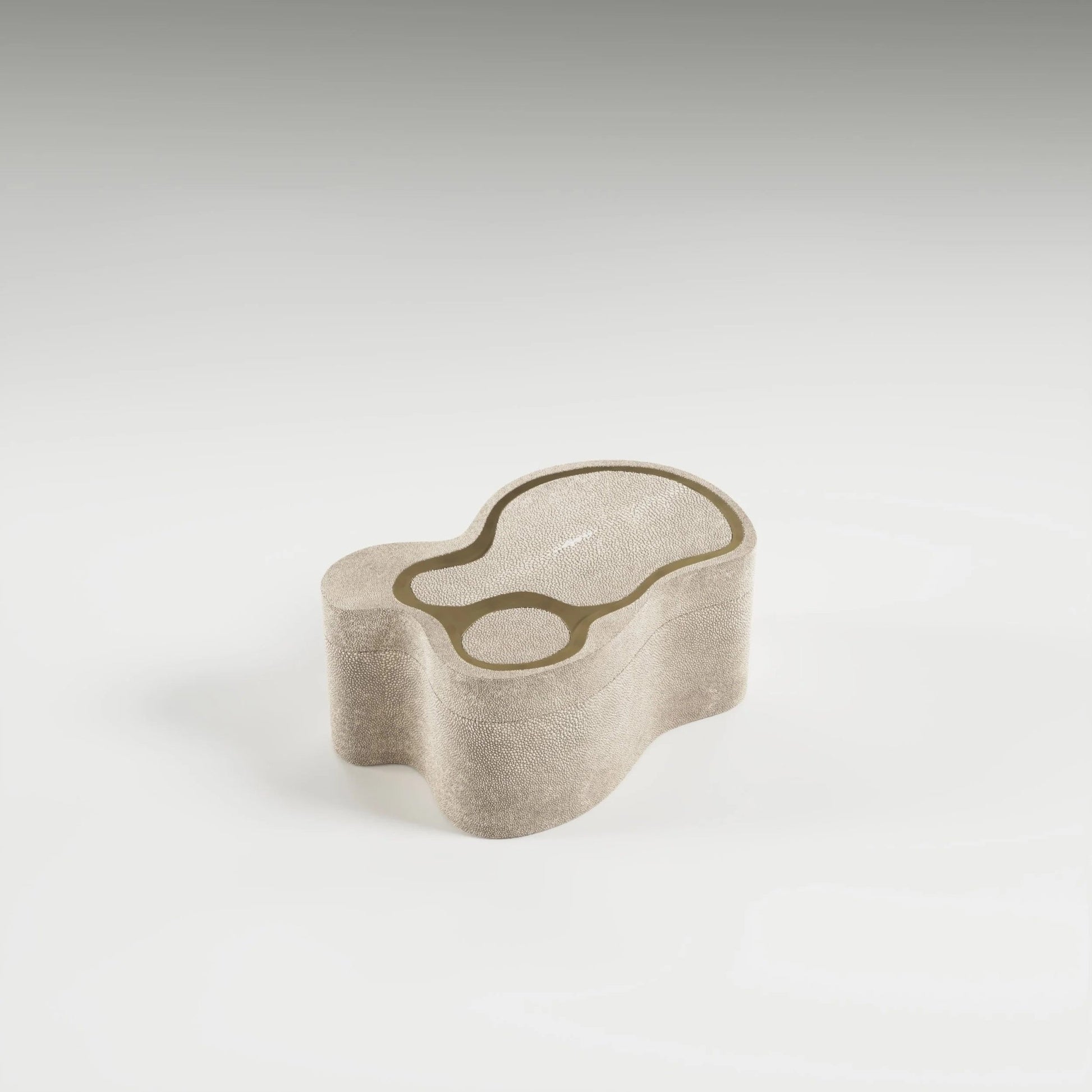 {{ product_title }} by {{ vendor }} – luxury {{ product_type }} at MOGUL