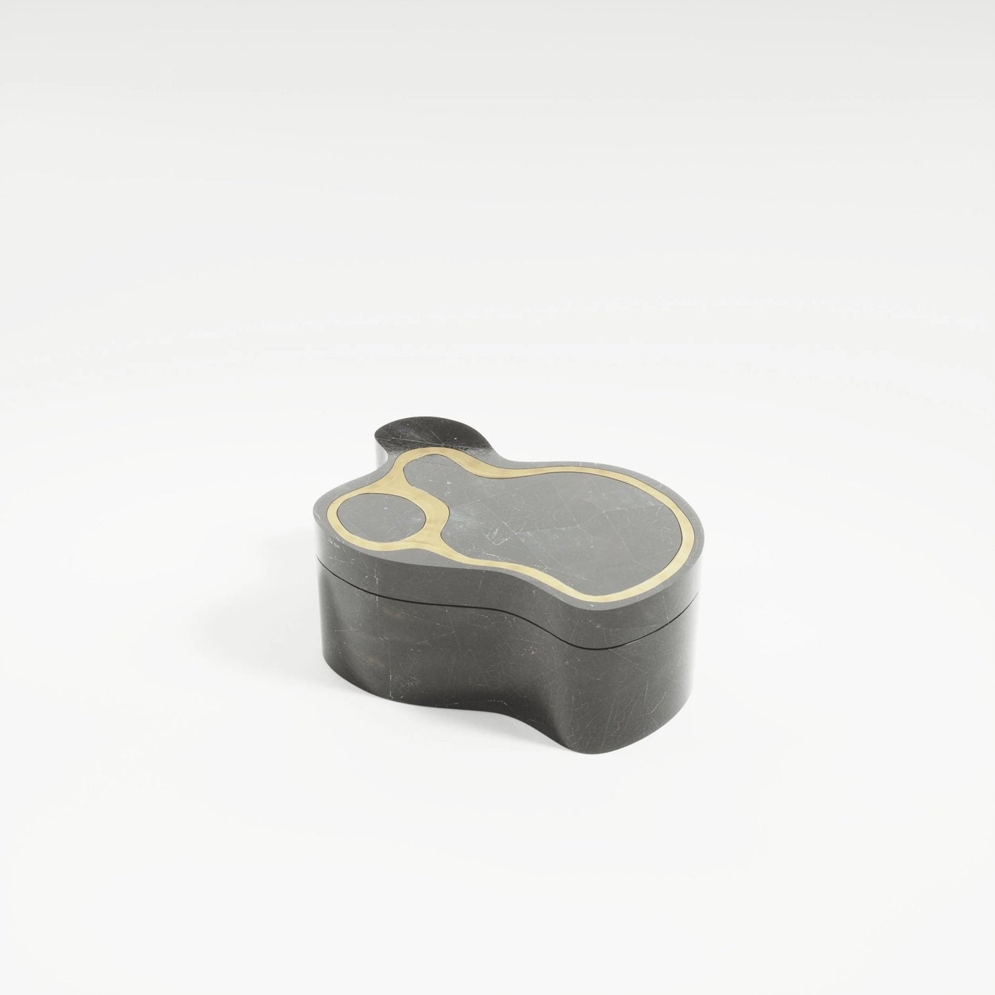 {{ product_title }} by {{ vendor }} – luxury {{ product_type }} at MOGUL