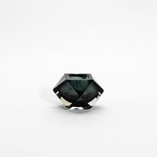 {{ product_title }} by {{ vendor }} – luxury {{ product_type }} at MOGUL