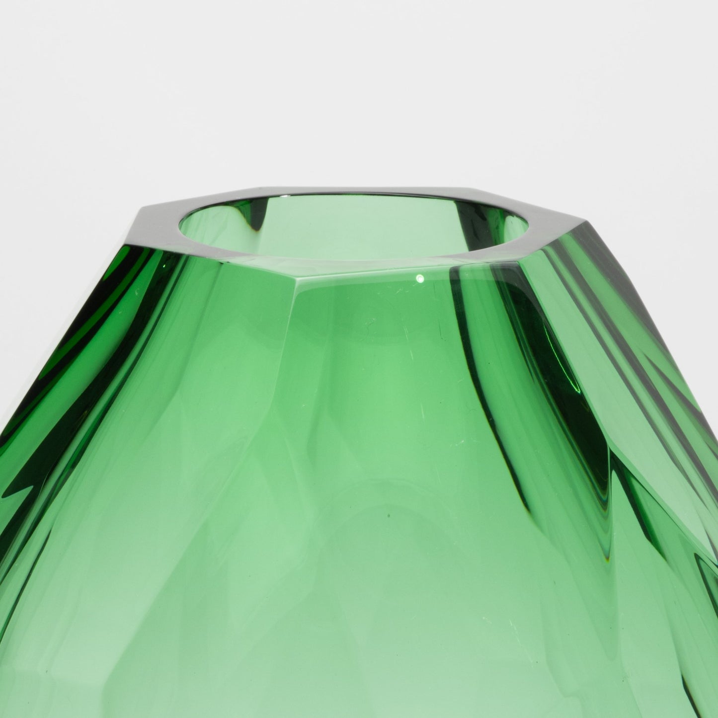 {{ product_title }} by {{ vendor }} – luxury {{ product_type }} at MOGUL