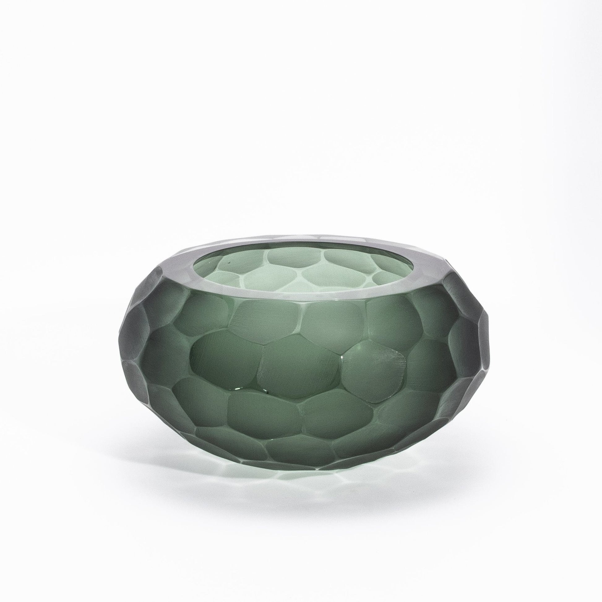 {{ product_title }} by {{ vendor }} – luxury {{ product_type }} at MOGUL