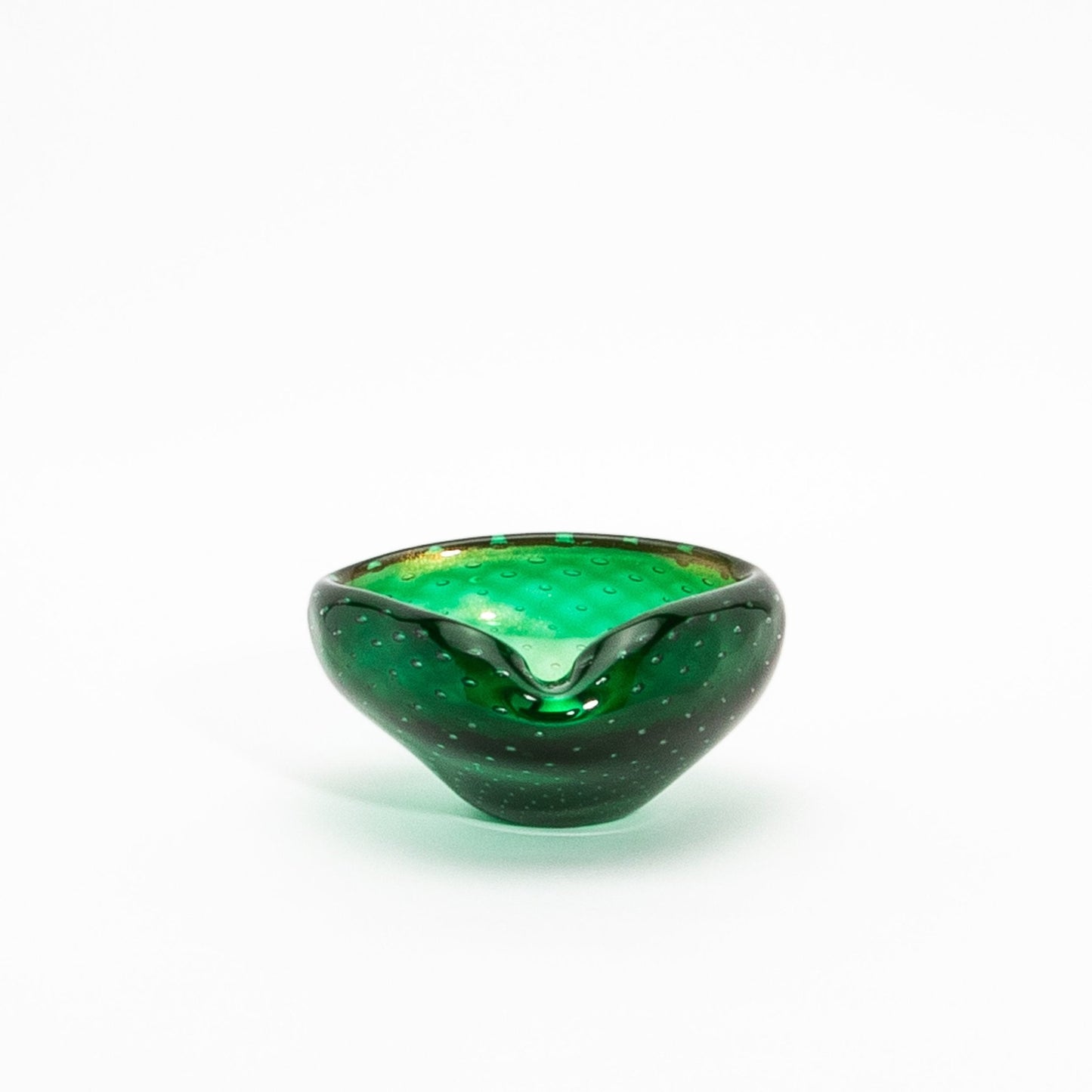 {{ product_title }} by {{ vendor }} – luxury {{ product_type }} at MOGUL