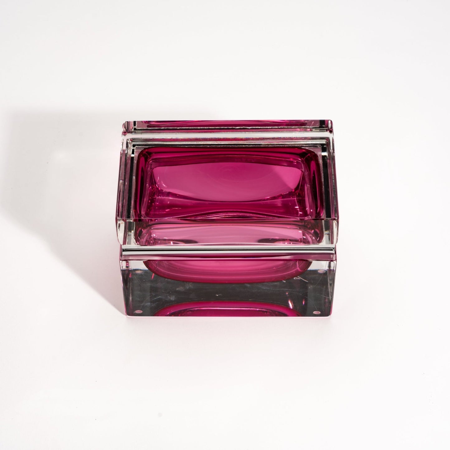 {{ product_title }} by {{ vendor }} – luxury {{ product_type }} at MOGUL