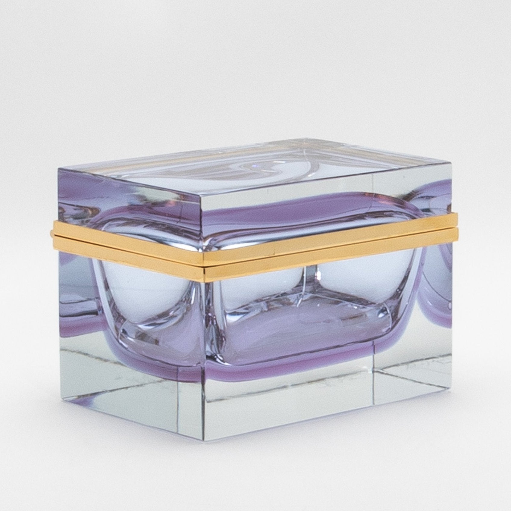 {{ product_title }} by {{ vendor }} – luxury {{ product_type }} at MOGUL