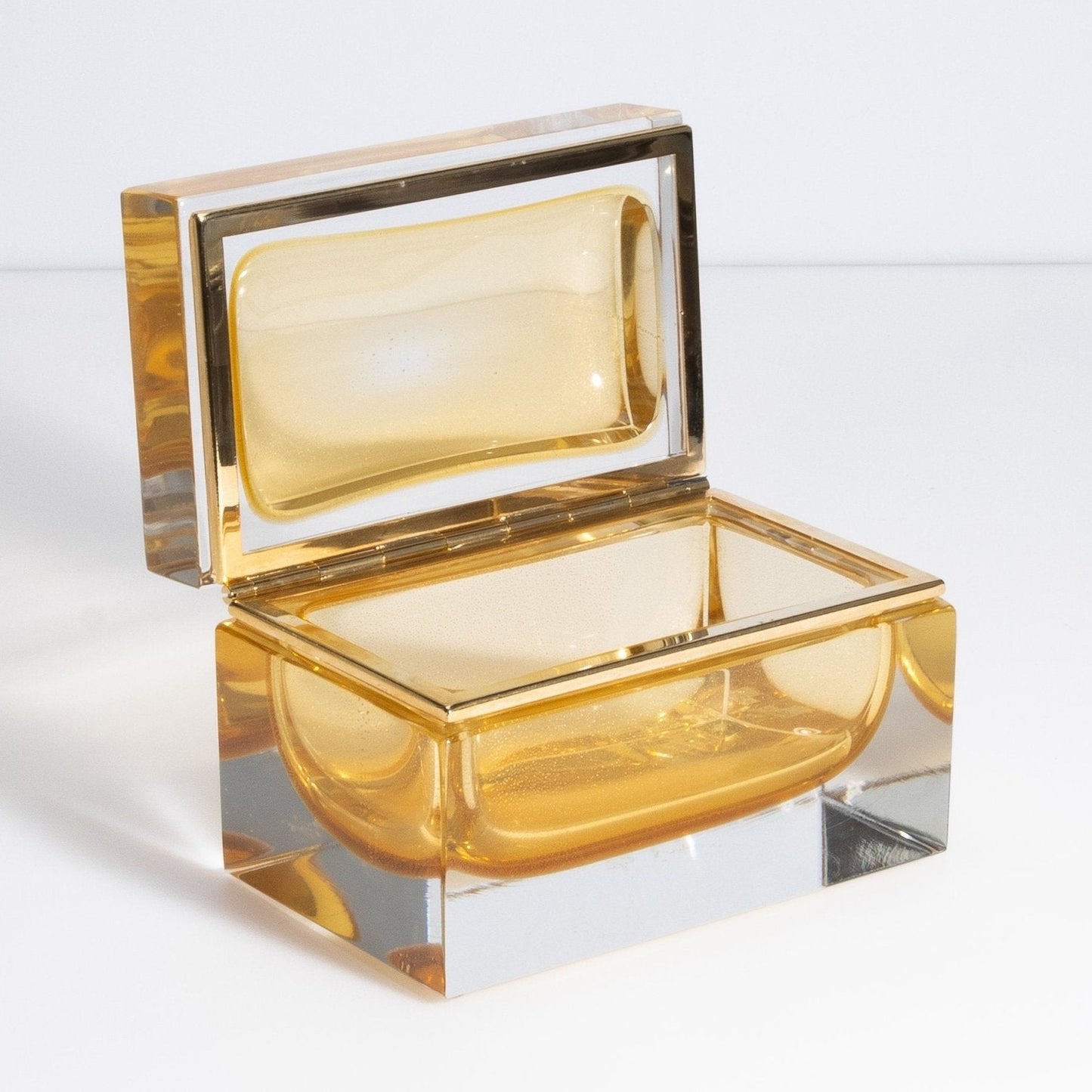 {{ product_title }} by {{ vendor }} – luxury {{ product_type }} at MOGUL