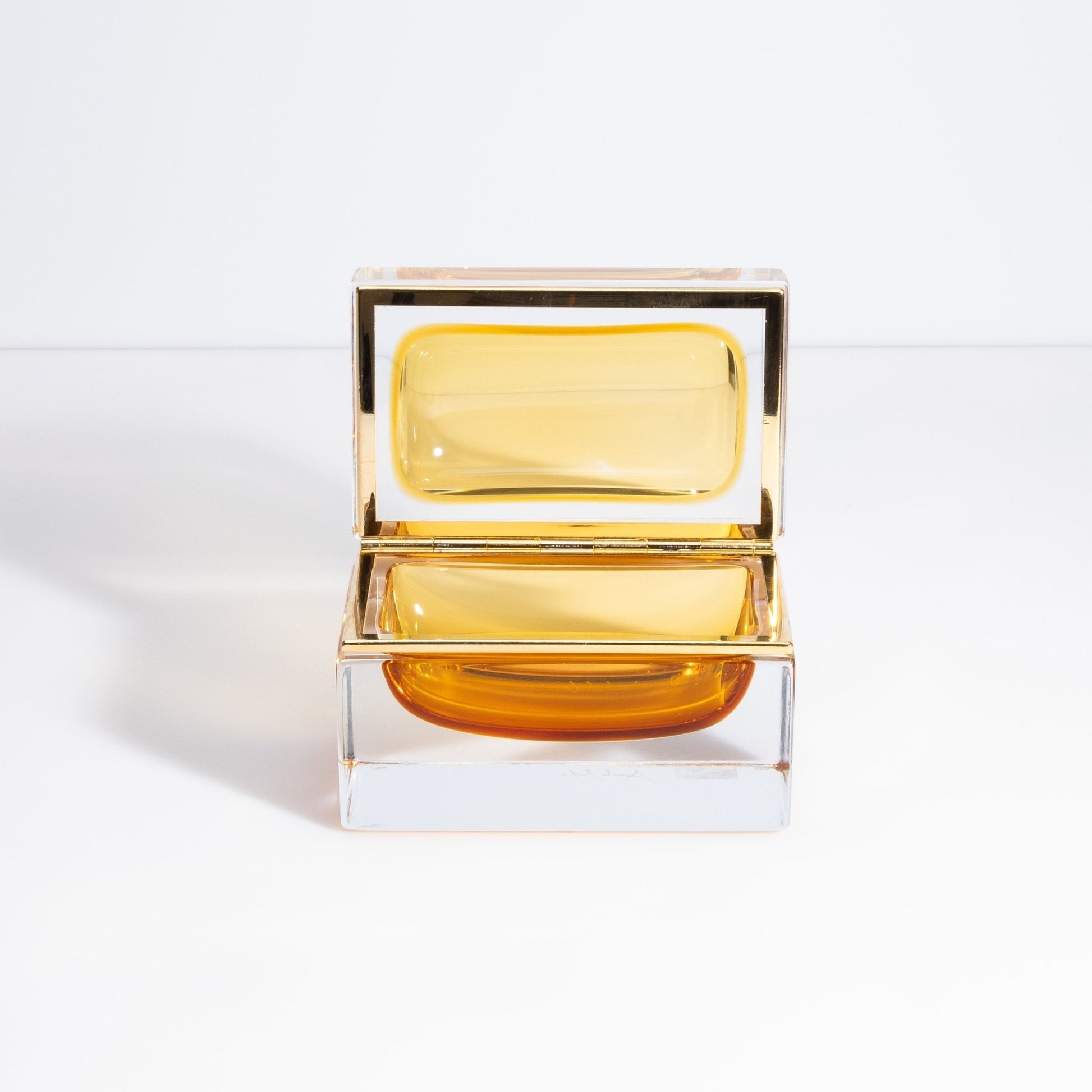 {{ product_title }} by {{ vendor }} – luxury {{ product_type }} at MOGUL