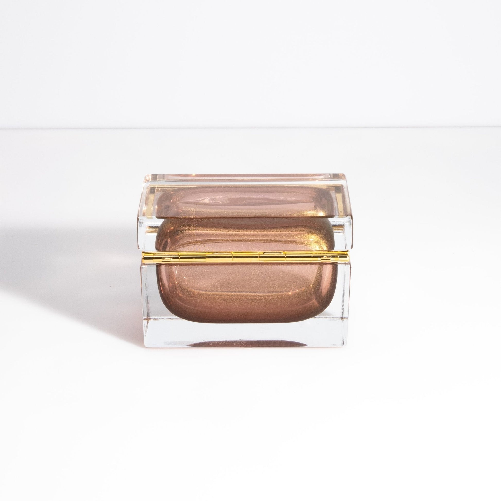 {{ product_title }} by {{ vendor }} – luxury {{ product_type }} at MOGUL