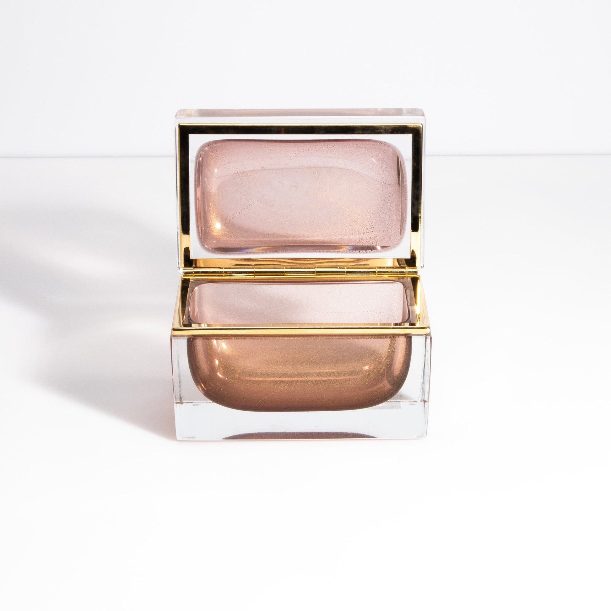 {{ product_title }} by {{ vendor }} – luxury {{ product_type }} at MOGUL