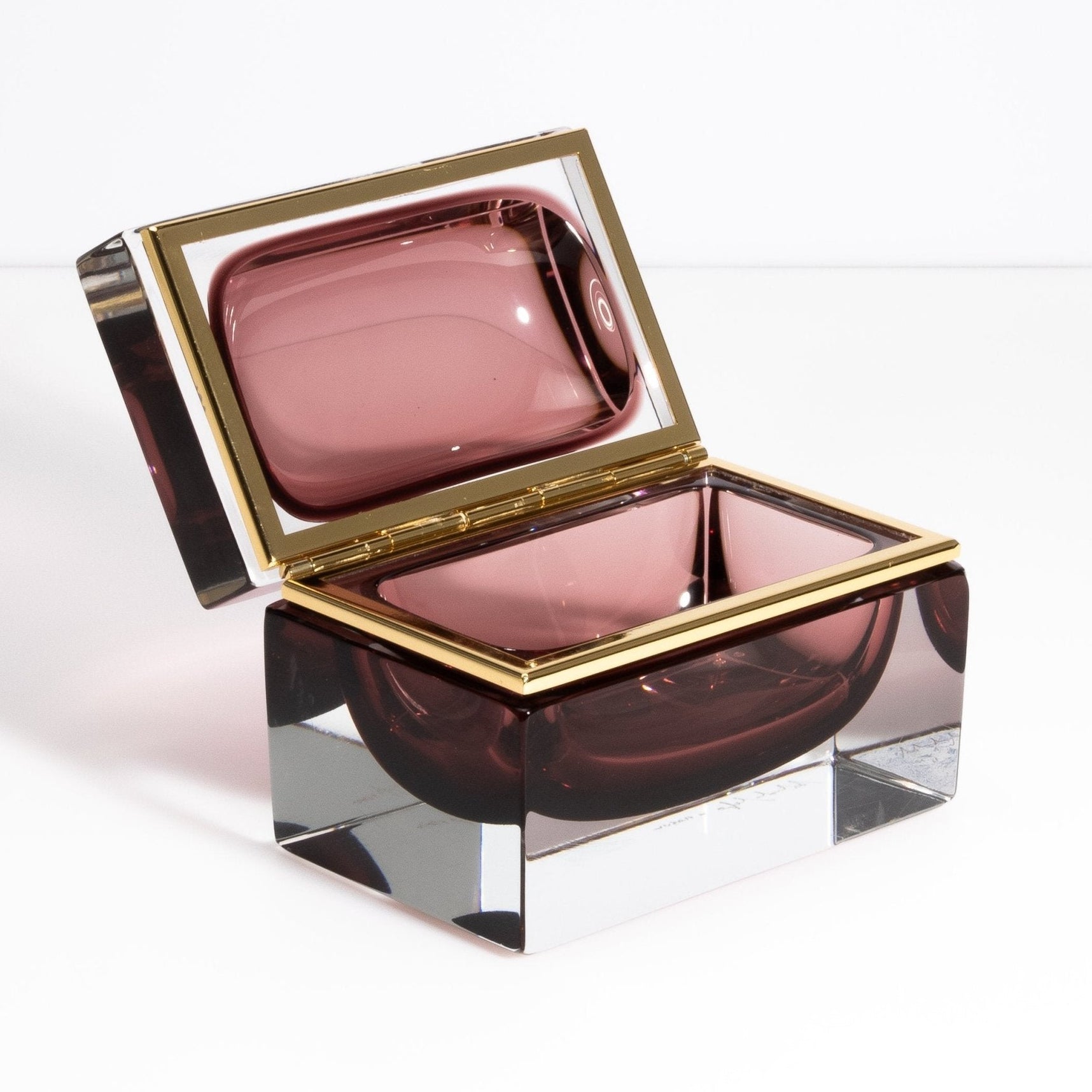 product_nam by Murano at MOGUL
